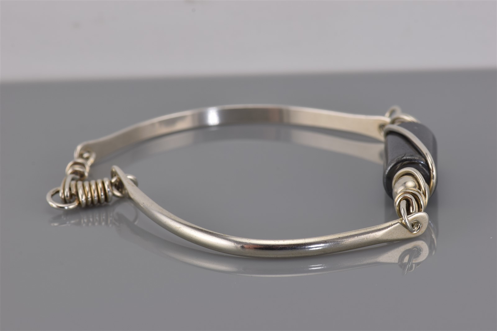 Sterling Silver Wrapped Tumbled Hematite Curved Bar Hinged Bangle Bracelet 7.25″