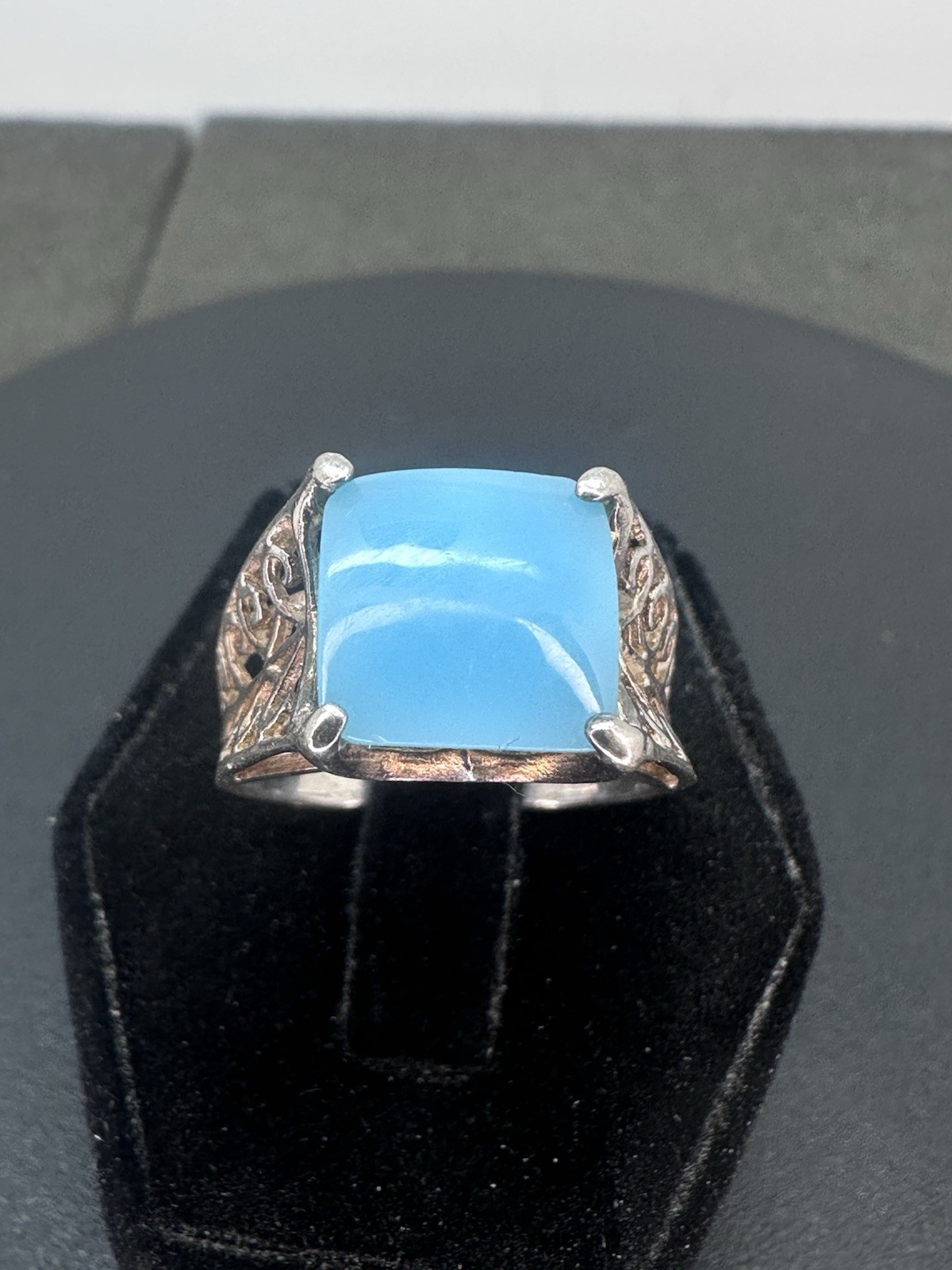 Sterling Silver Ring Size 7.75 Resin