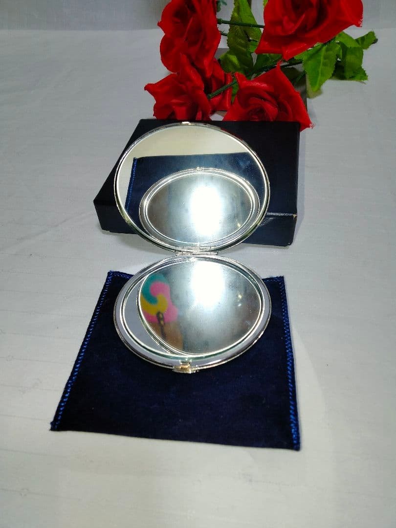 MIKIMOTO Mirror Magnifying Glass Single Pearl NEW