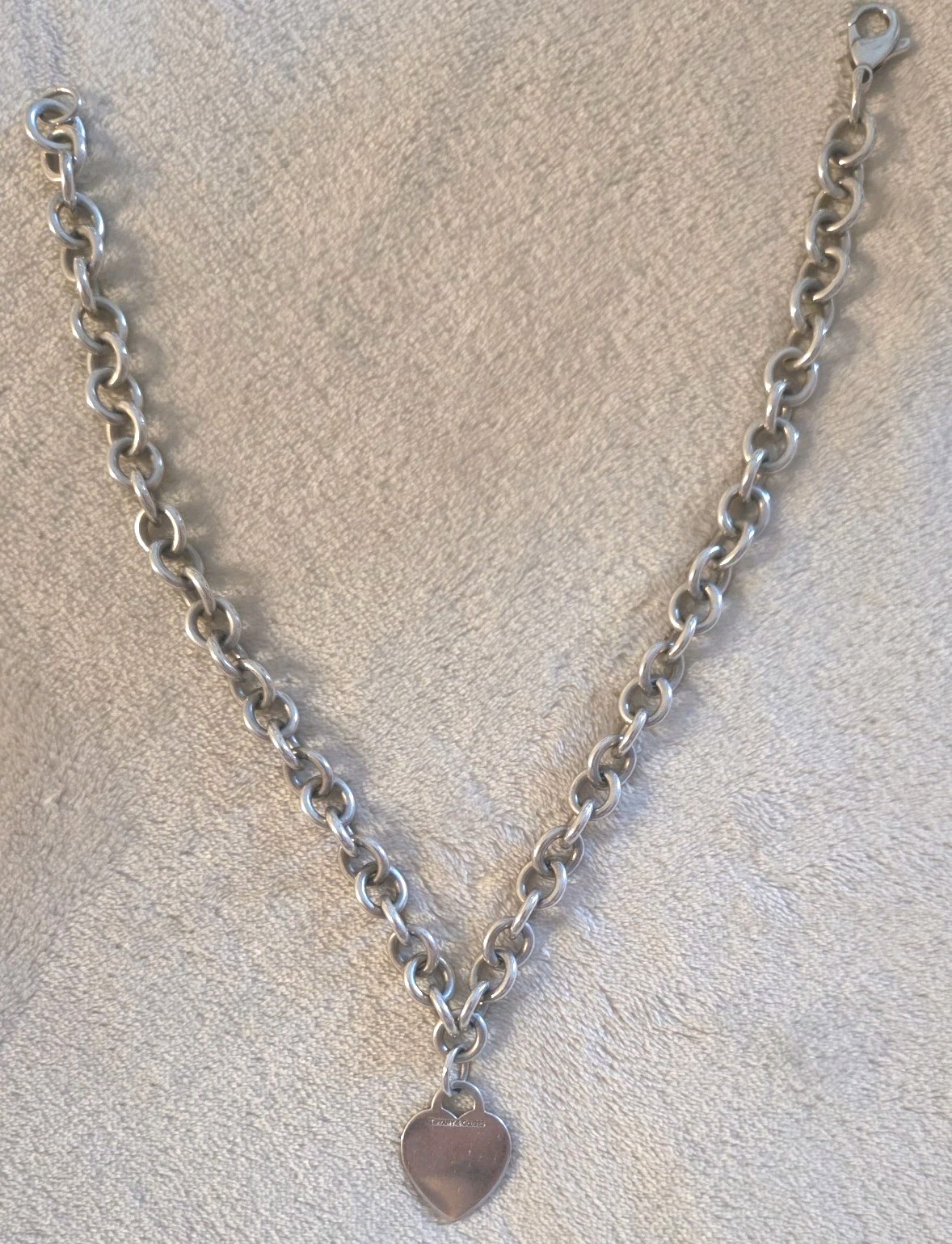 Tiffany & Co. Sterling silver Engravable Heart Tag Necklace 16″