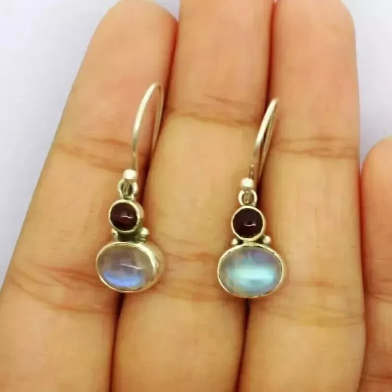 925 Sterling Silver Handmade Rainbow Moonstone Beautiful Woman Earring S045