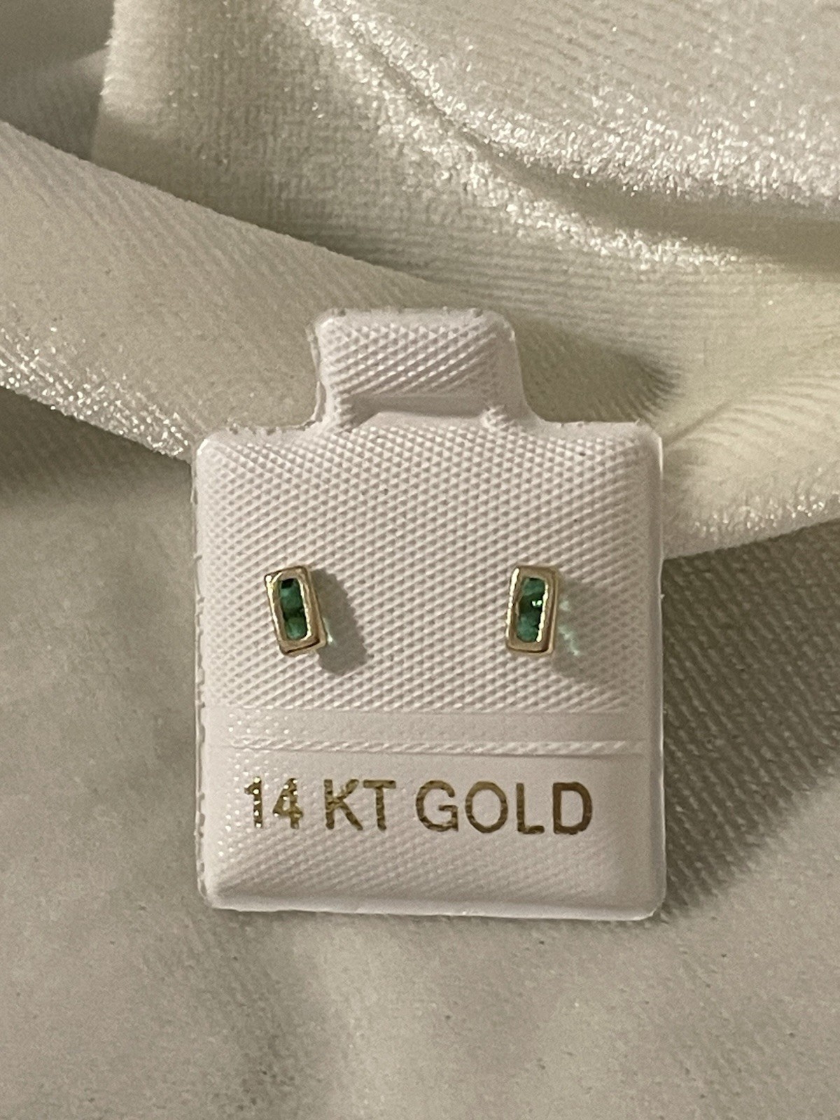 14k Gold Green Earrings