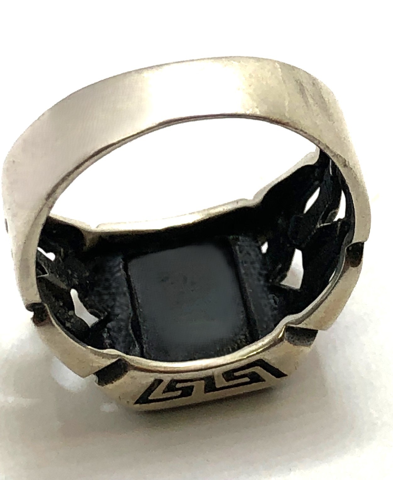 Sterling Silver Rectangle Flat Black Onyx Stone Open Link Shoulders Ring SZ 10.5