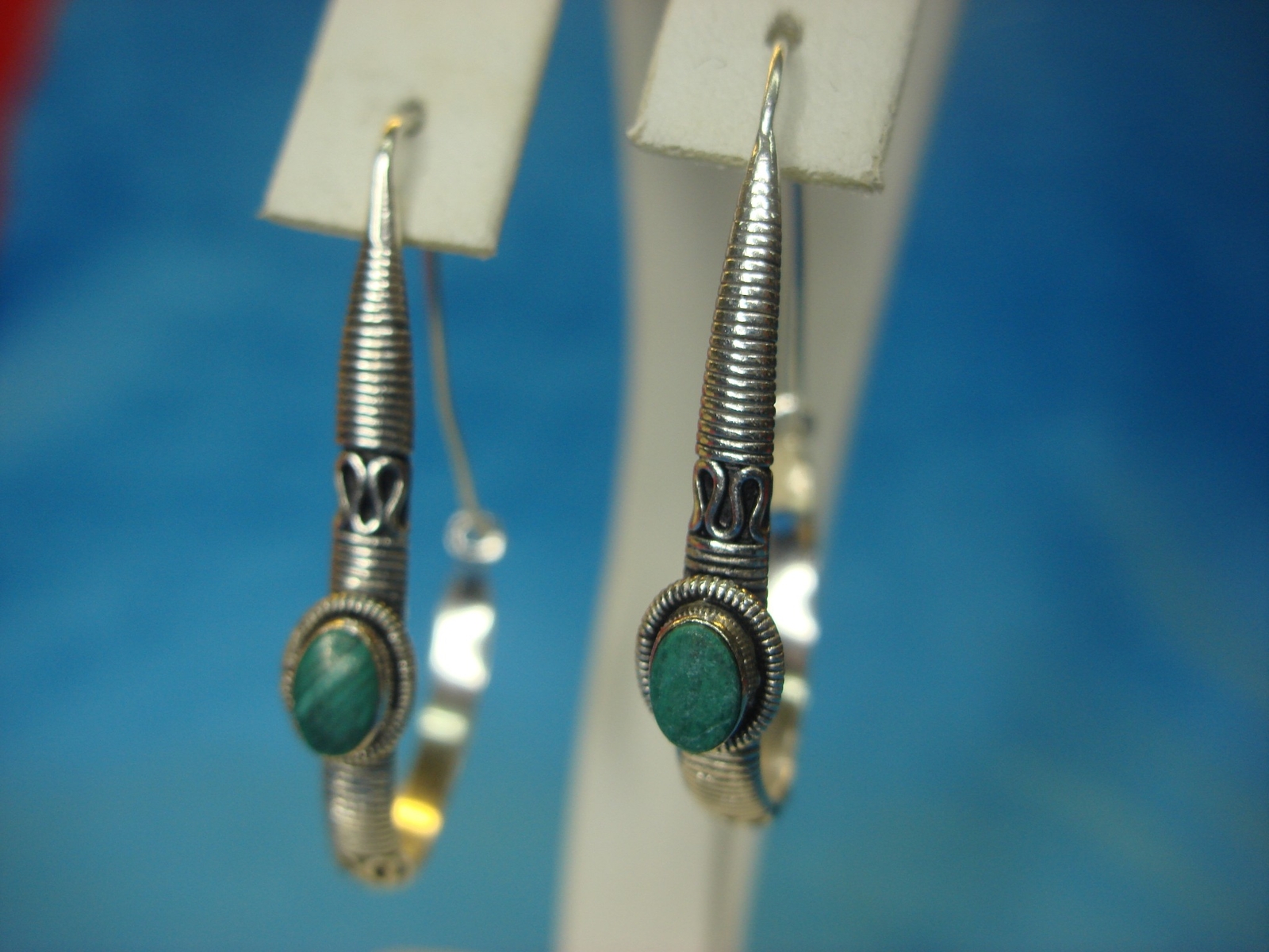 STERLING SILVER DANGLE EARRINGS WITH MALACHITE – RATHER STYLISH DESIGN