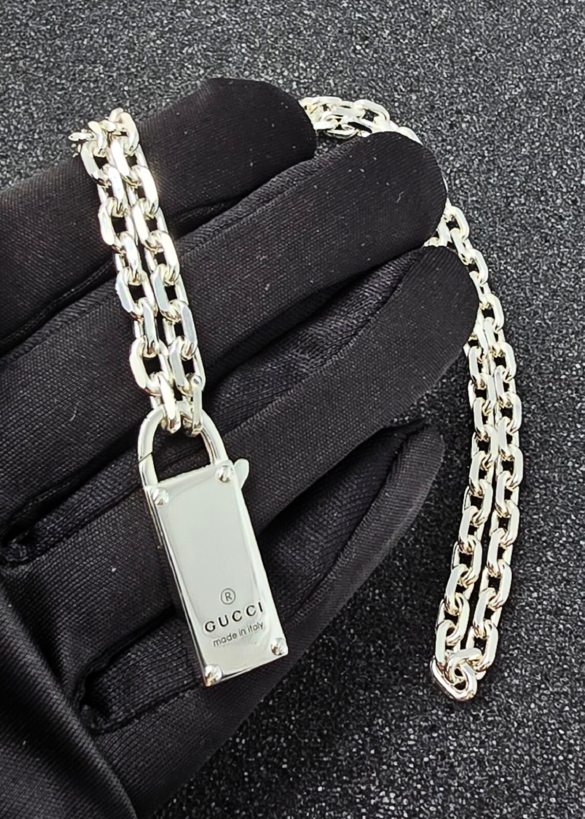 GUCCI Trademark Sterling Silver Padlock Necklace YBB79634200100U