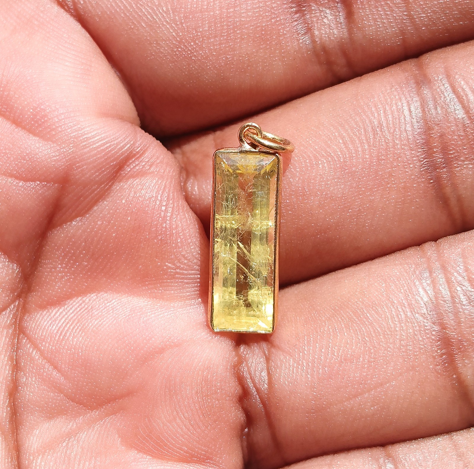 Yellow Sapphir Gemstone Gold Charm Pendant 18K Solid Gold Handmade Charm Pendant