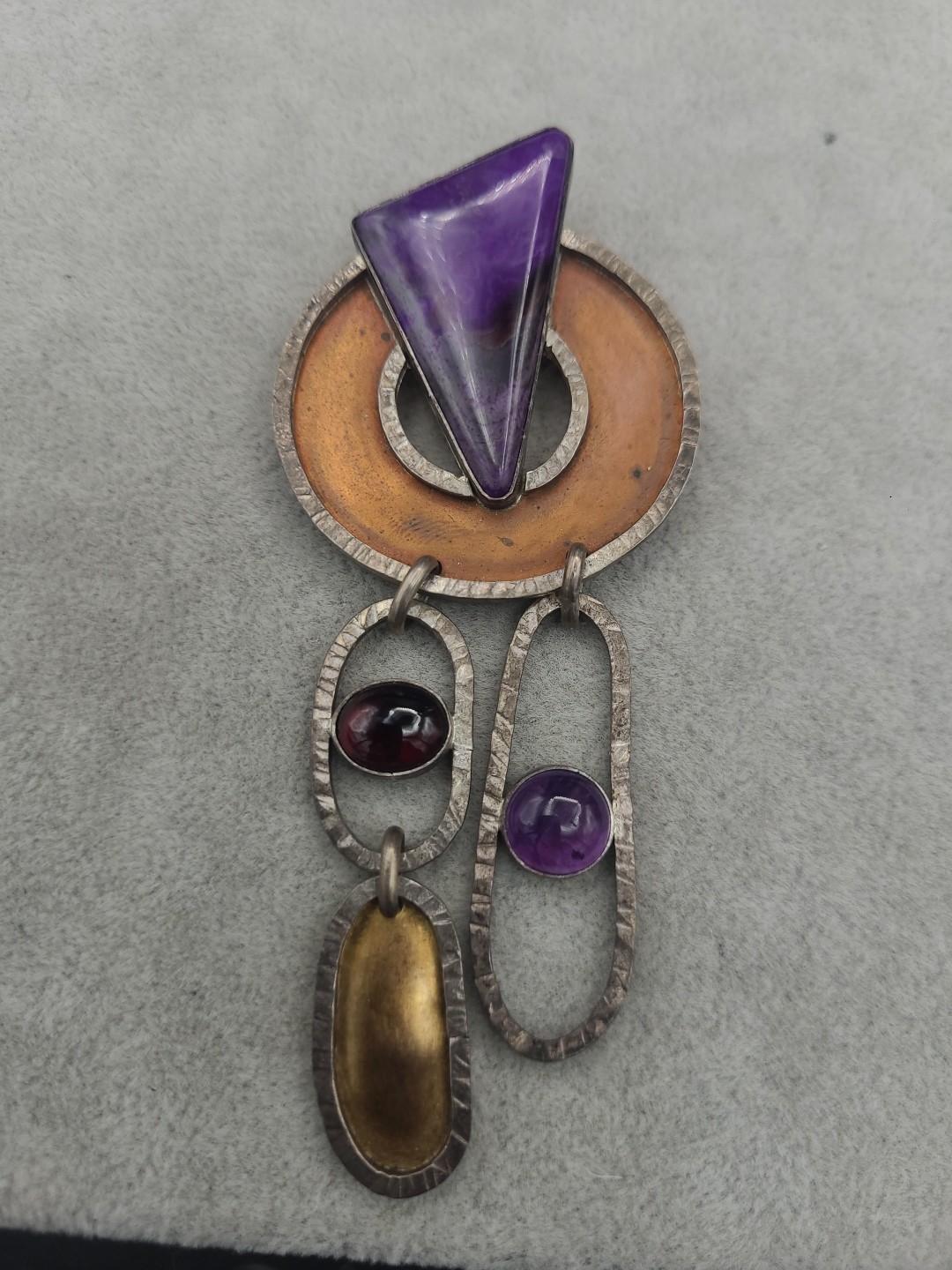 ELIZABETH ROGERS Artisan Mixed Metals Amethyst/Garnet MODERNIST Brooch Signed ER