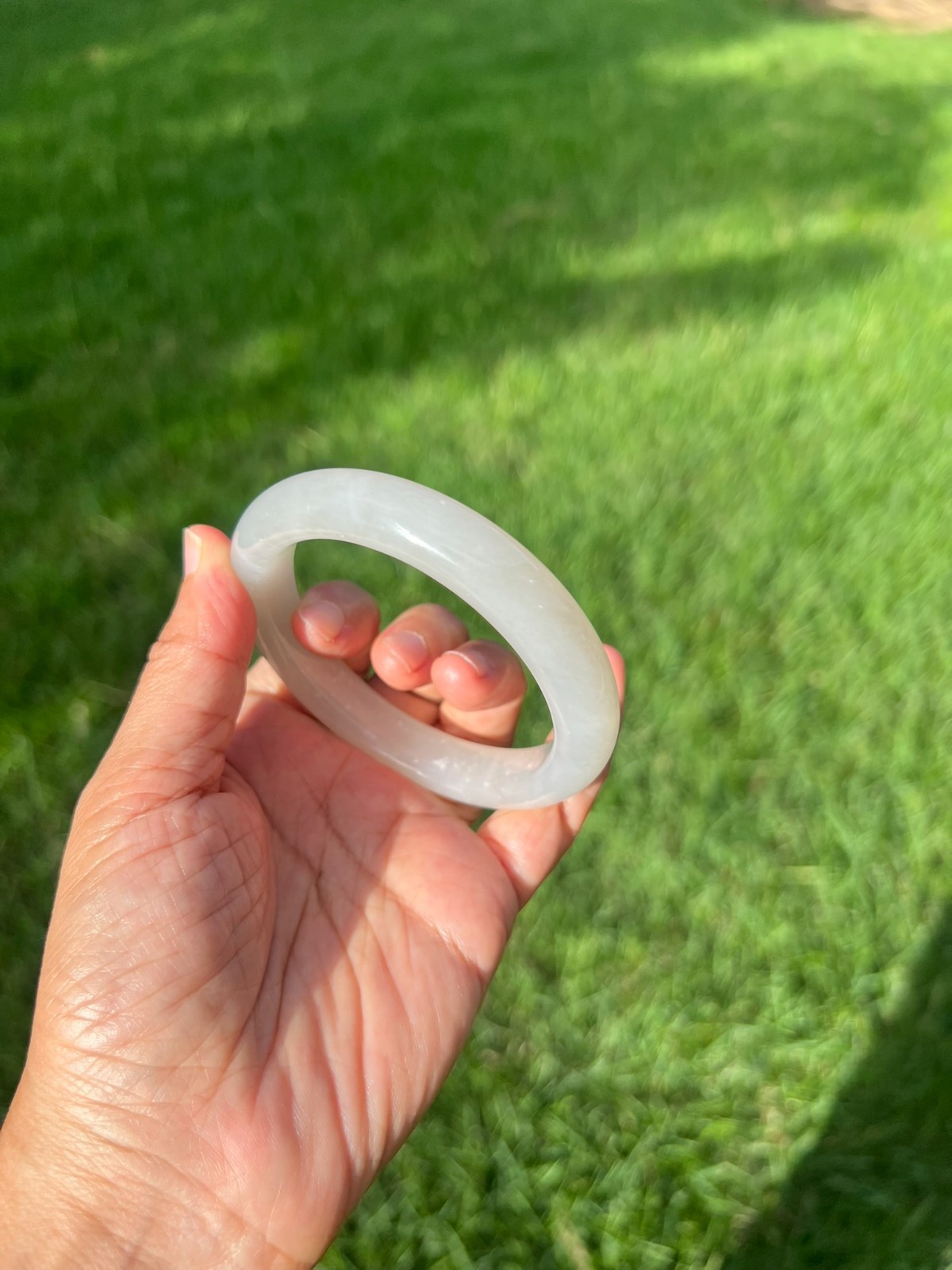 Pale Smokey Gray Nephrite Jade 59mm Bangle Bracelet B88