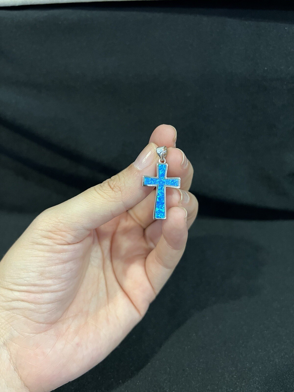 925 Sterling Silver Men’s Boys Girls Womens Blue Opal Color Cross Pendant