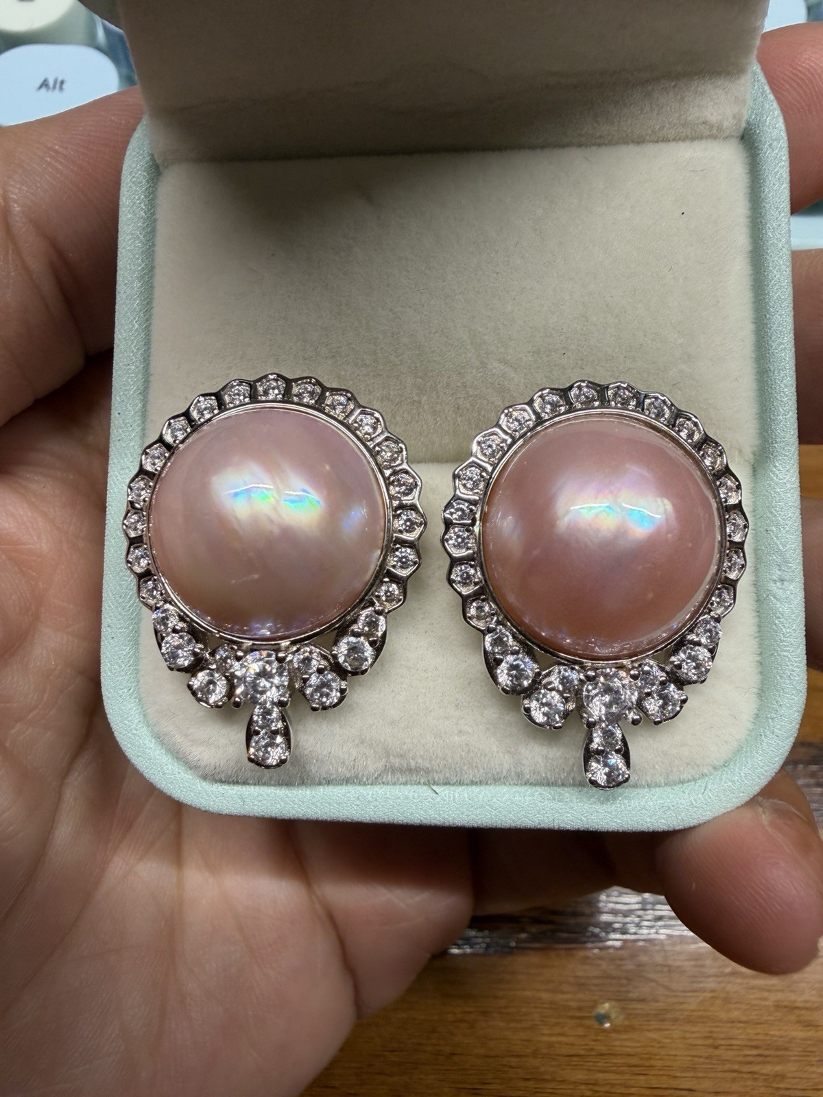 925 Sterling Silver White Gold Plated Mabe Pearl Halo Stud Earrings