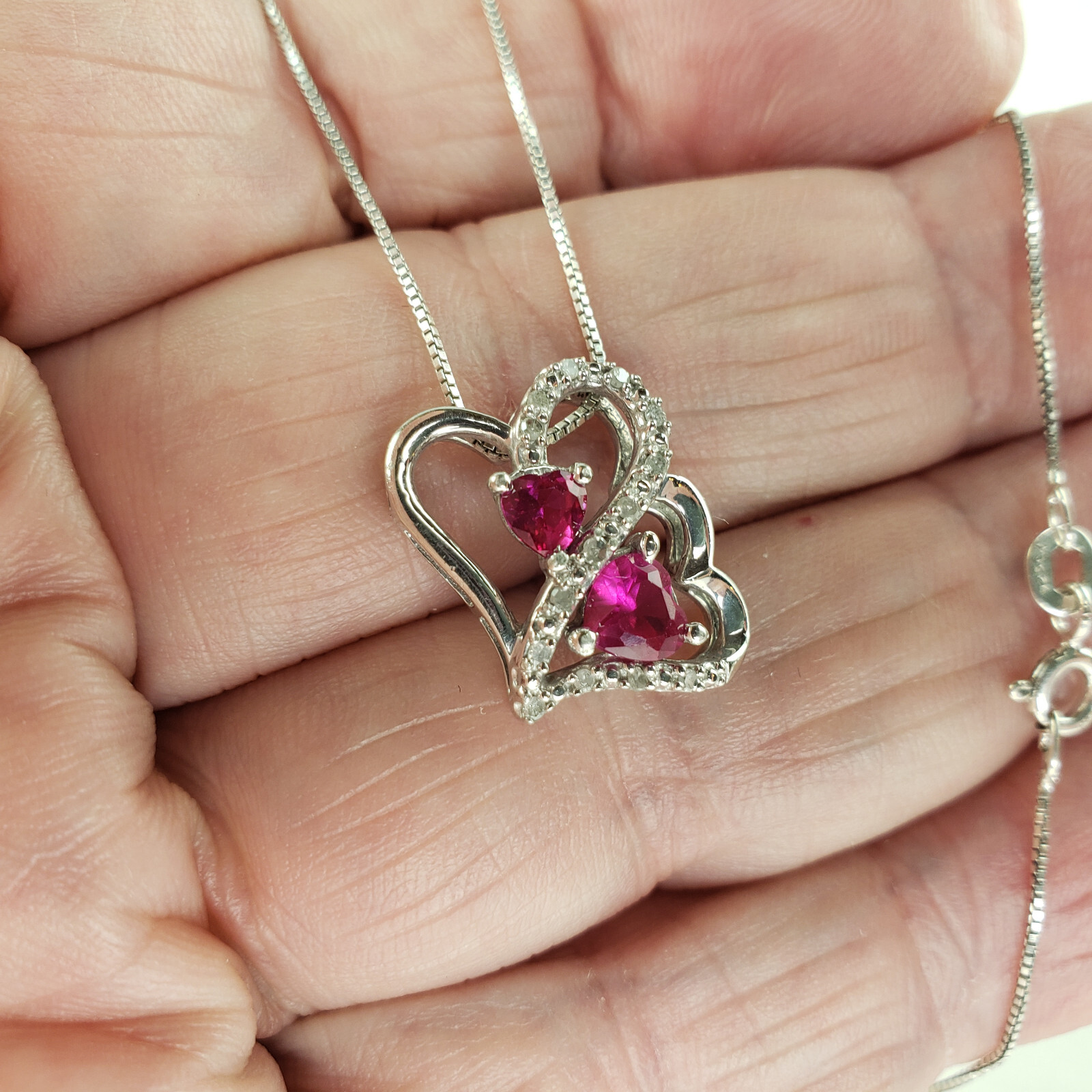 Sterling Silver Red Ruby & Diamond Pendant & 18-in Box Chain 3.2g [7064]