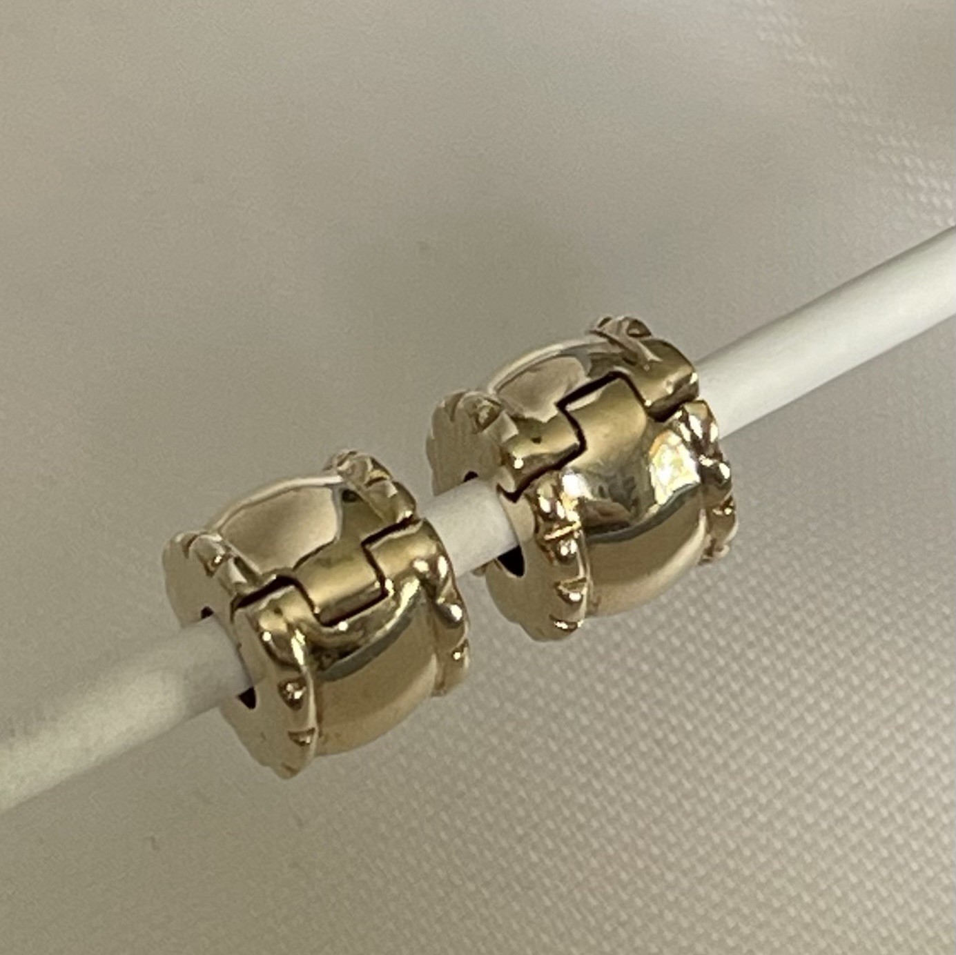 Pair Retired Pandora Solid 14kt 585 Yellow Gold Beveled Spacer Clip Charm 750256