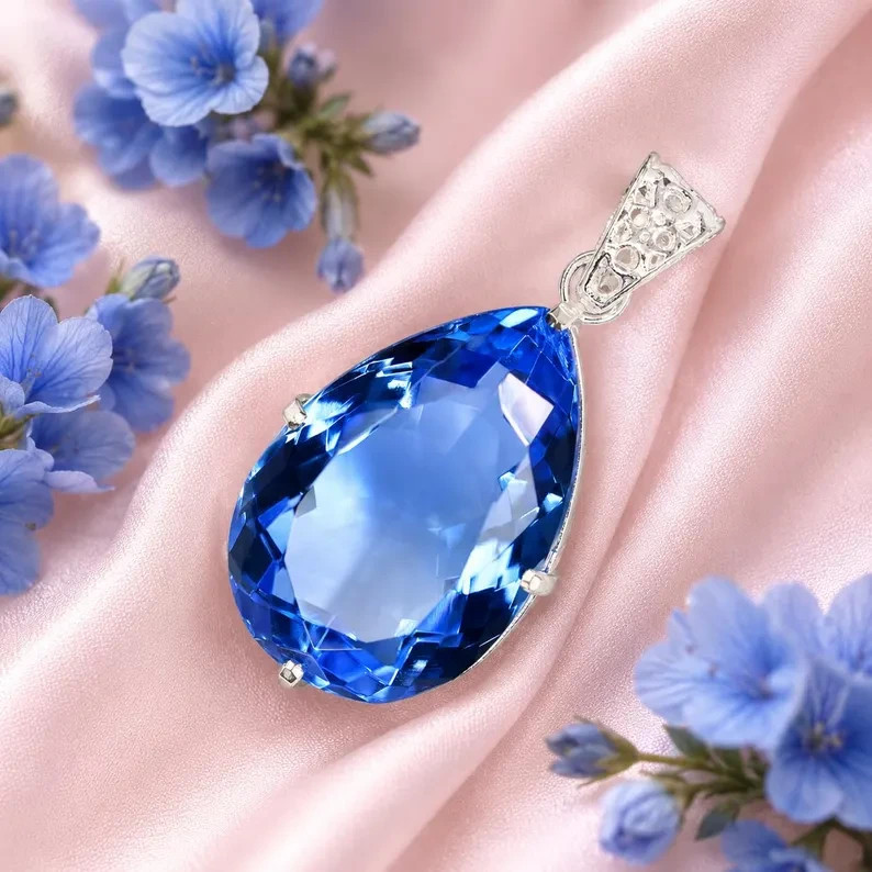104 Ct+ Natural Pear Blue Topaz 925 Solid Silver Pendant Gemstone A+