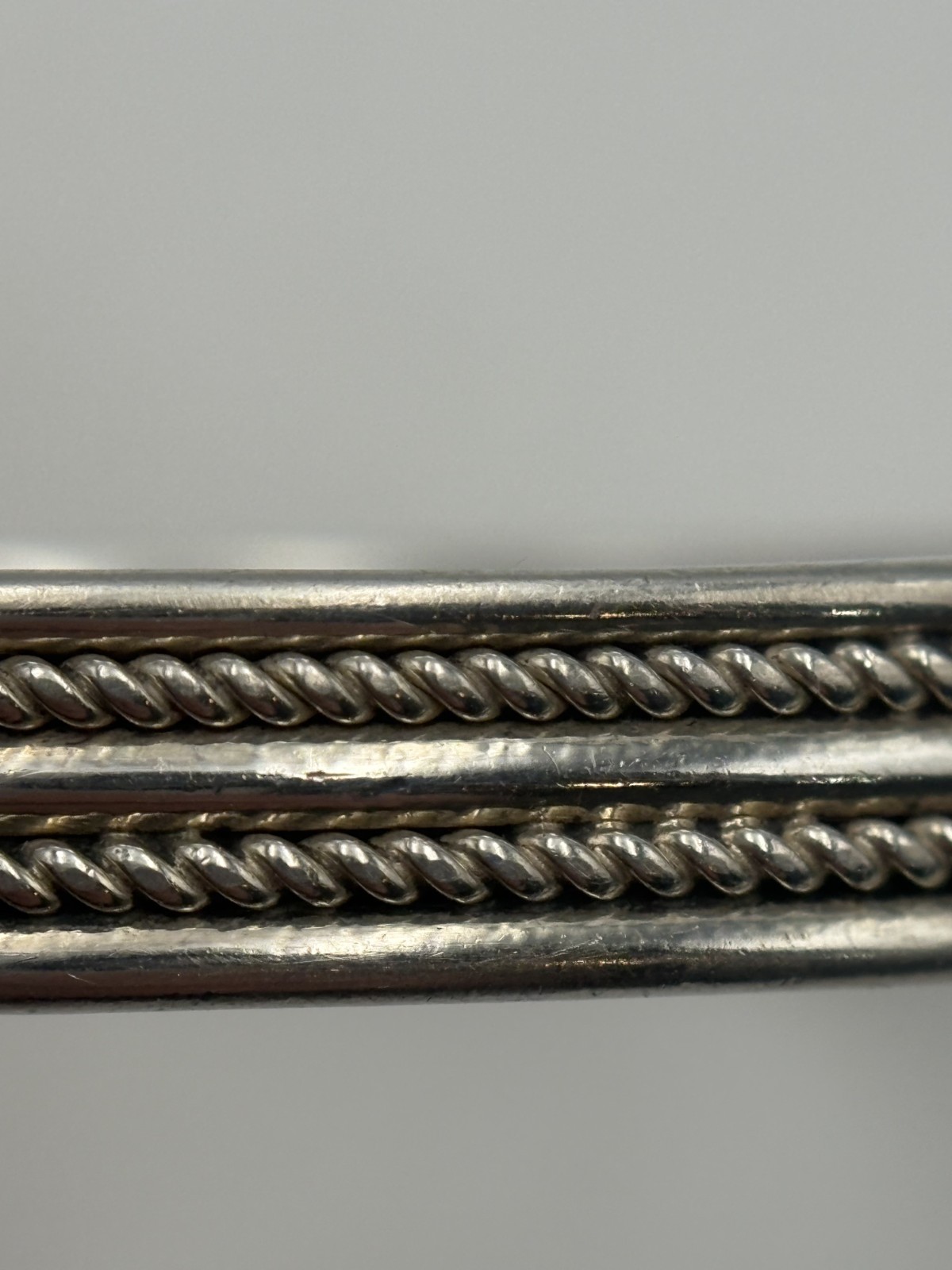 STERLING SILVER 925 8.25″BANGLE BRACELET 7.3mm 17.7g