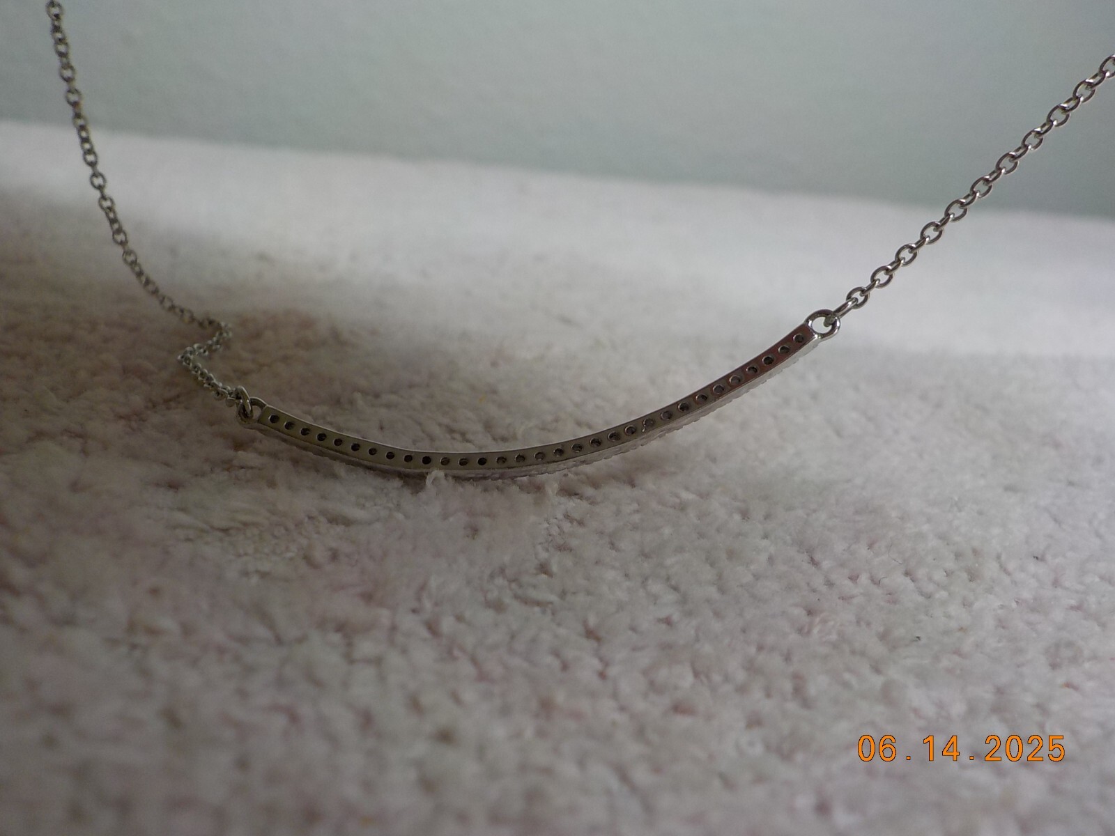 STERLING SILVER TINY ROLO LINK NECKLACE W/FIXED CURVED CRYSTAL STUDDED PENDANT