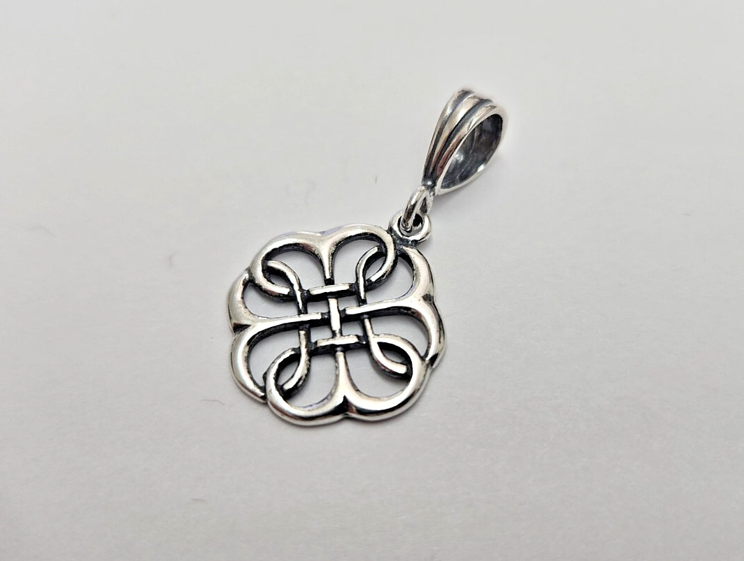 925 Sterling Silver Large Celtic Shield Knot Pendant 3/4 (19mm) Inch Tall