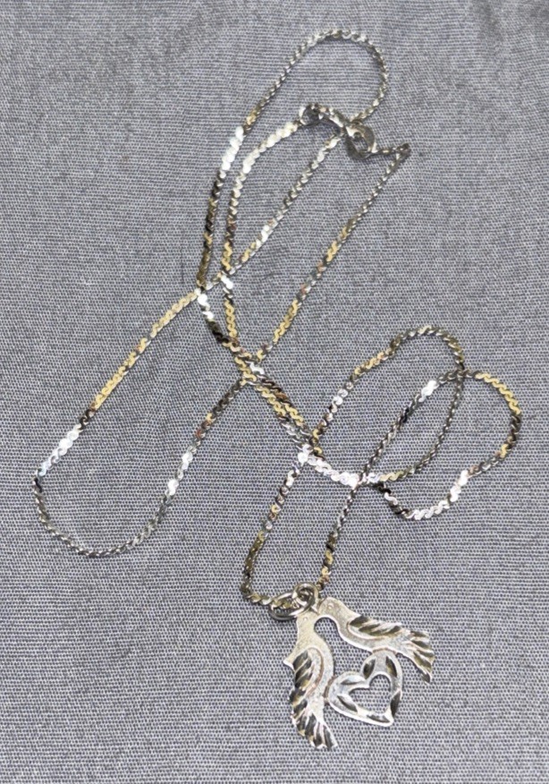 Sterling Silver .925 Love Birds Pendent Charm & 18” Necklace