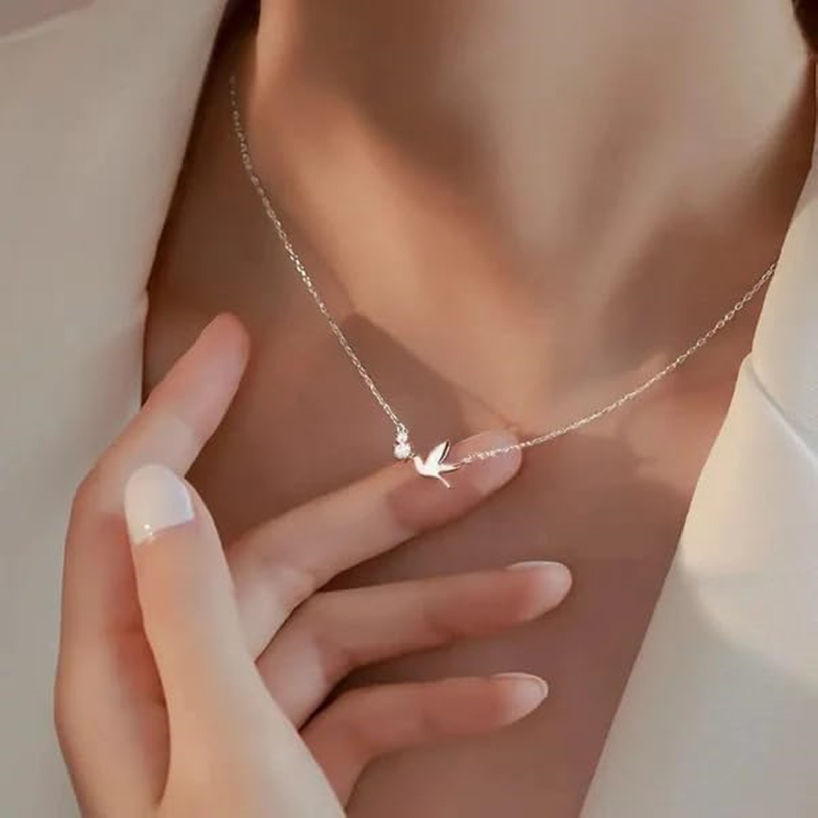 Round Cut Moissanite Stone 925 Silver Toi Et Moi Bird Inspire Pendant Necklace