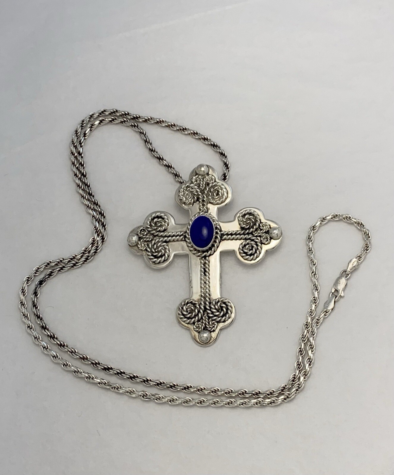 Sterl Silver Rope Swirl CROSS Necklace 69 g 925 30″ Rope Chain 3″ Pendant Lapis