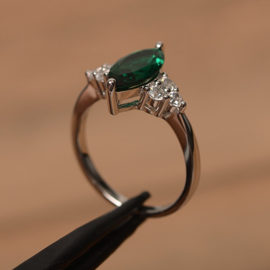 Green Emerald Ring Lab Created Gemstone 925 Sterling Silver Women Dainty Ring