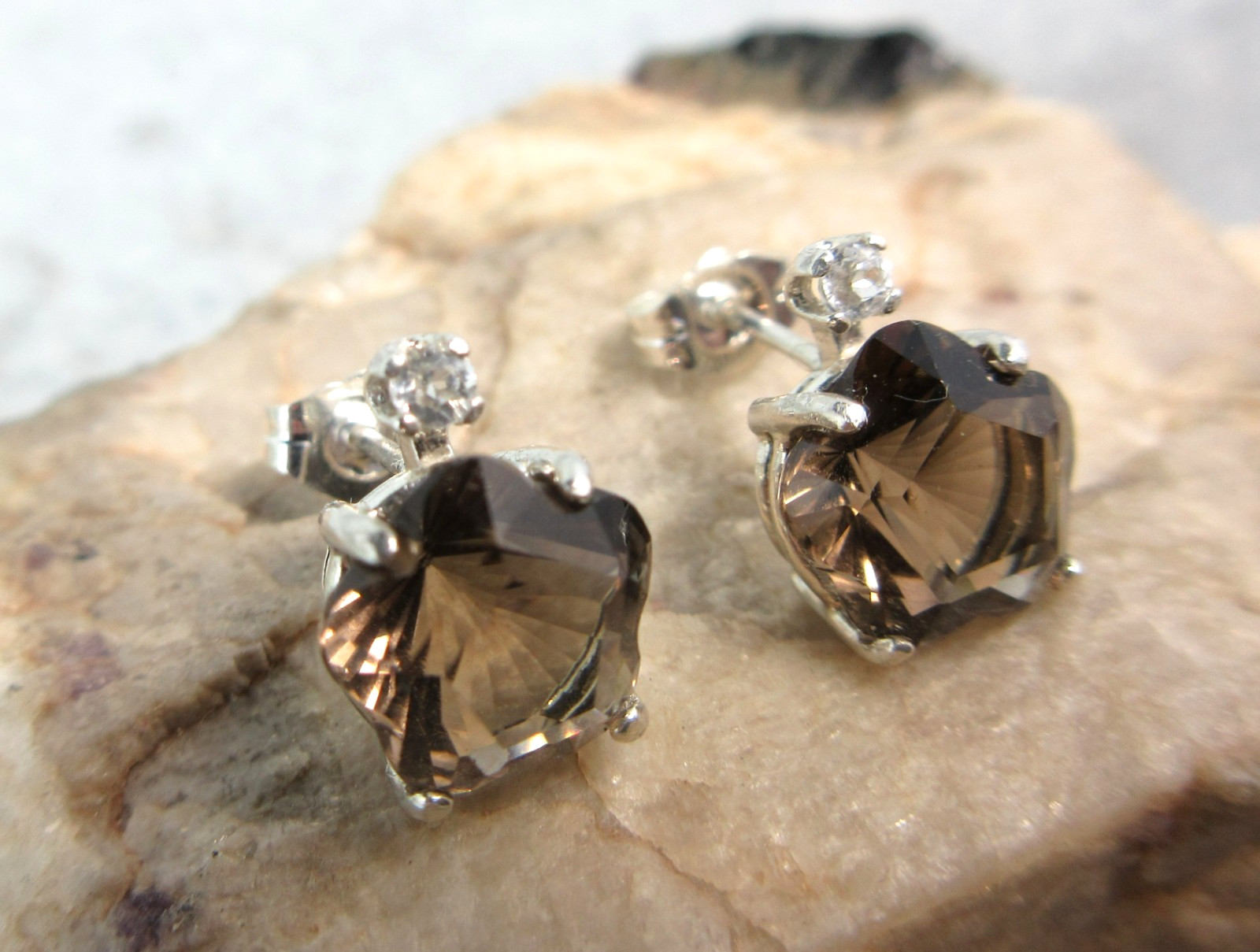 SMOKY QUARTZ STUD EARRINGS – Flower-shape Brown Sterling Silver White Topaz acc