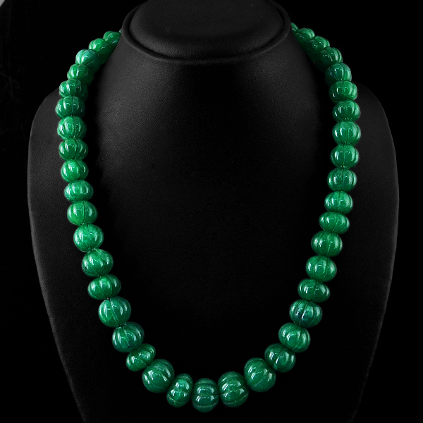 FINEST EVER 695.15 CTS EARTH MINED GREEN EMERALD CARVED BEADS NECKLACE STRAND