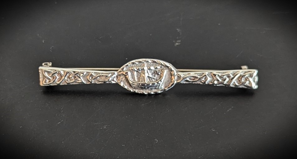 Vintage Scottish Silver Iona Celtic Knots & Viking Ship Bar Brooch