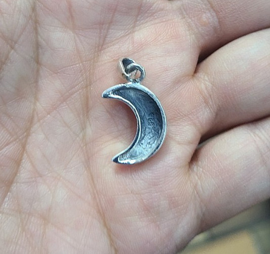 925 Sterling Silver Plain Puffy Crescent Moon Pendant 3/4 (19mm) Inch Tall