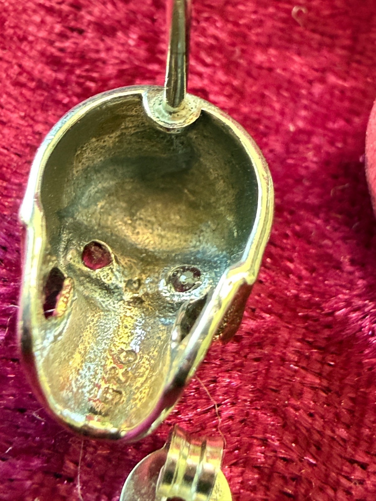 Sterling Silver Skull Post Back Earrings Ruby Red Eyes 1cm.