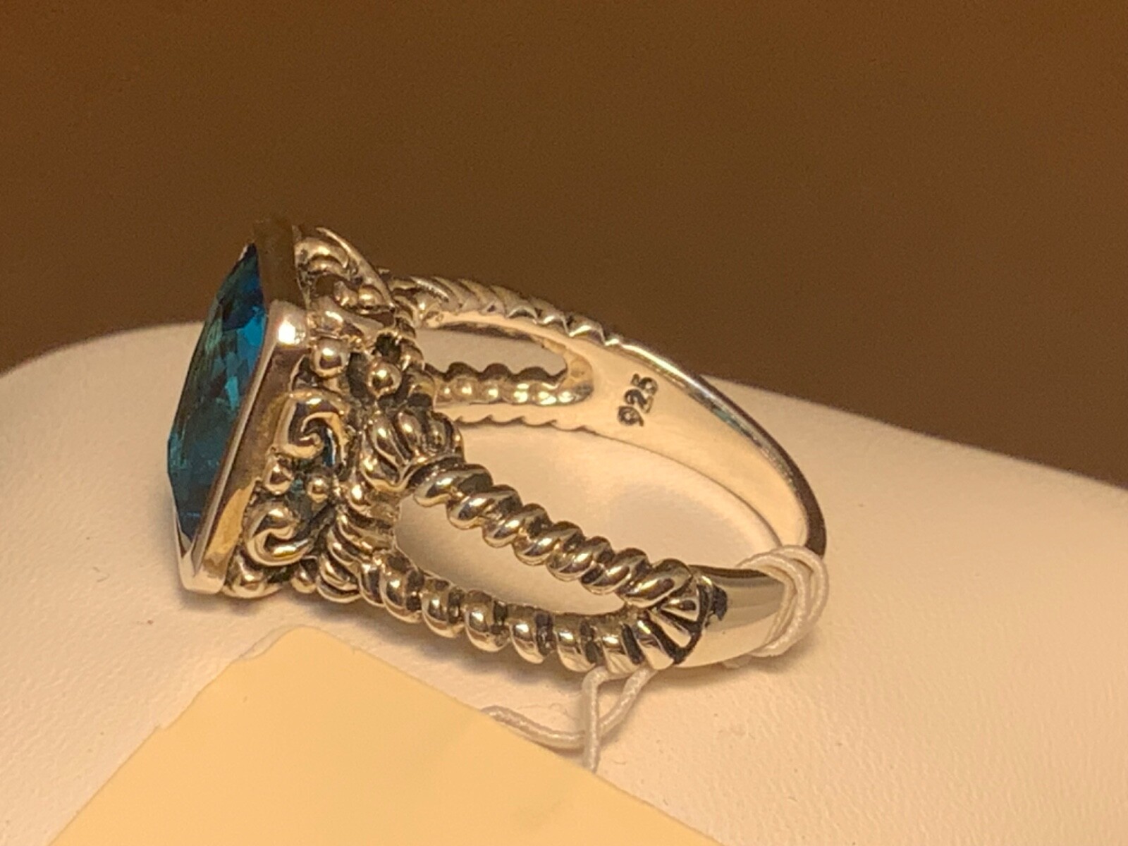 🌸 Barse Sterling Silver Blue Crystal Rectangle Ring Size 8 (R37) 🌸NEW