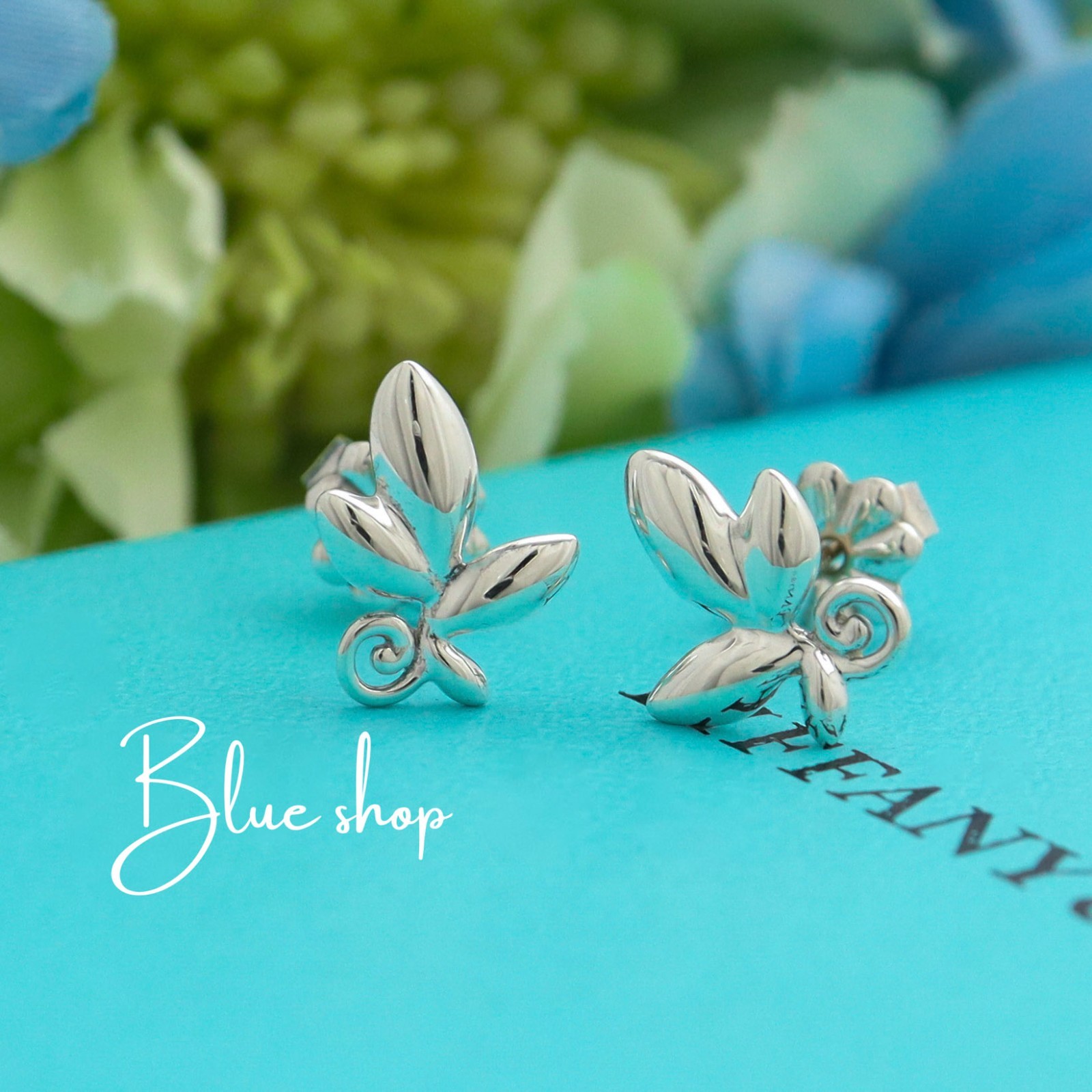 Tiffany & Co. Paloma Picasso Olive Leaf Stud Earrings Sterling Silver 925