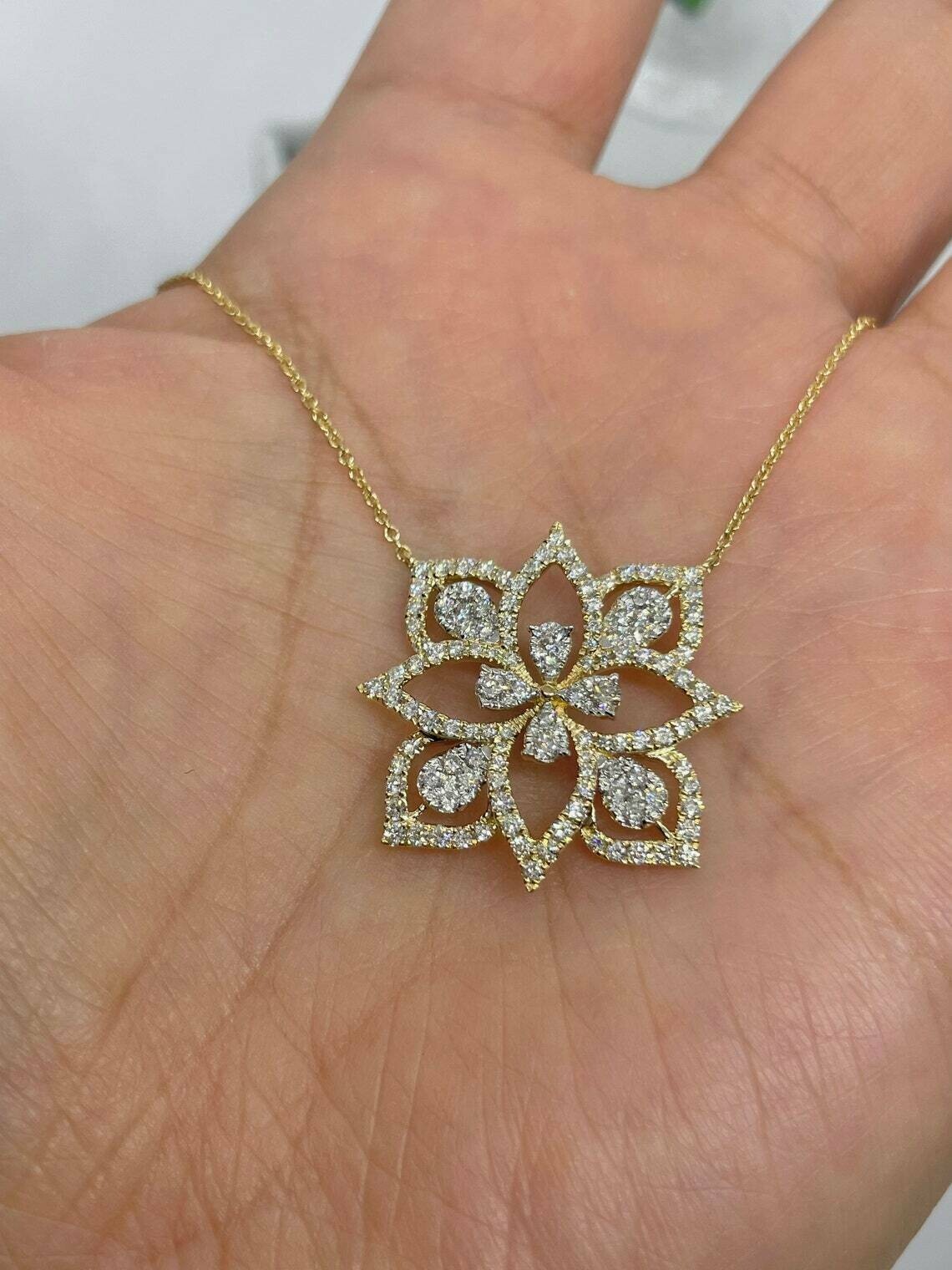 2.00Ct Round Cut VVS1 Diamond Flower Pendant 14K Yellow Gold Finish Free Chain