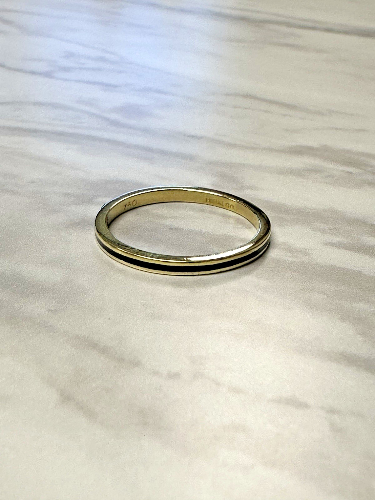 HIDALGO 18k Yellow Gold Black Enamel Wedding Band Stackable Ring Size 8.25