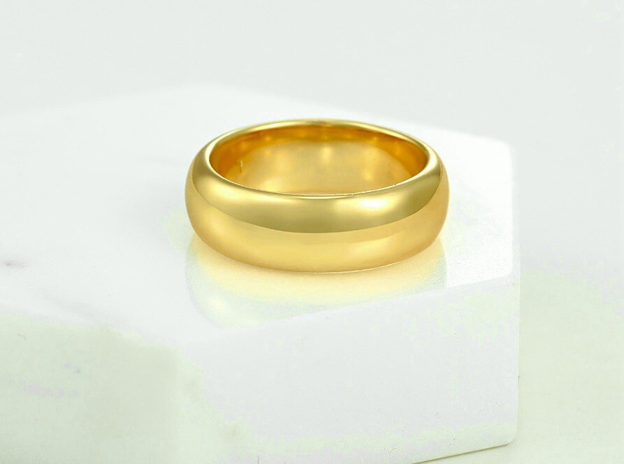 Men’s Women’s Ring UK Size = W Wedding Band W=6mm Unisex 24ct 24k Gold Plated Uk