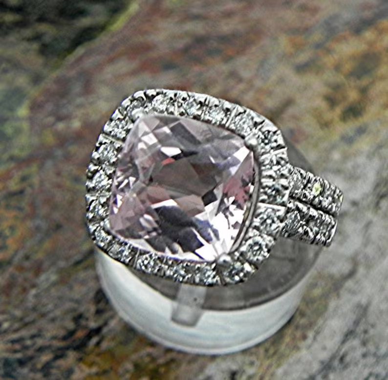 Beautiful Lab Grown Pink Morganite 9x9mm 2.65 Carats White gold Pleatd