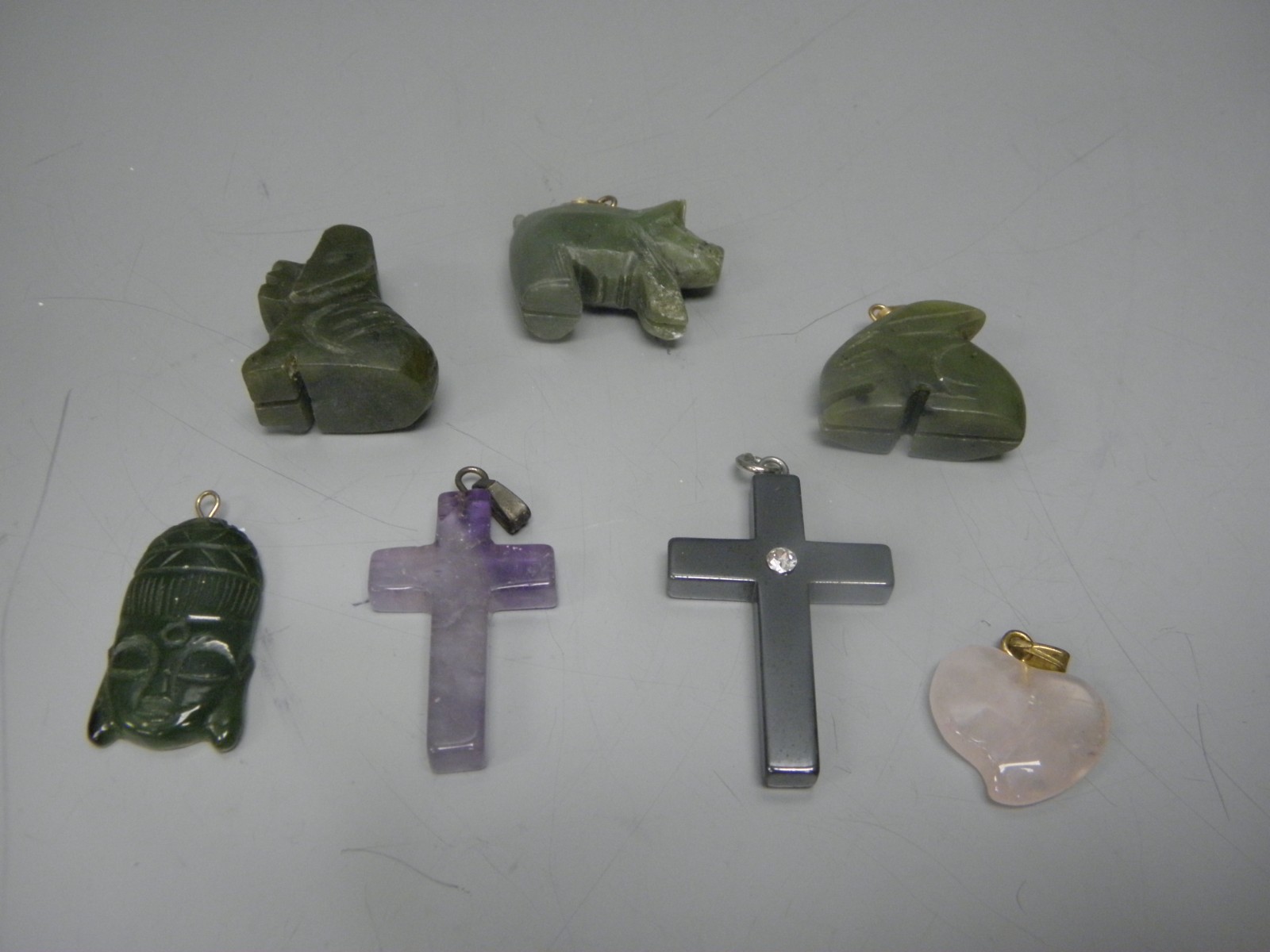 SEVEN STONE CHARMS JADE ONYX HEMATITE QUARTZ