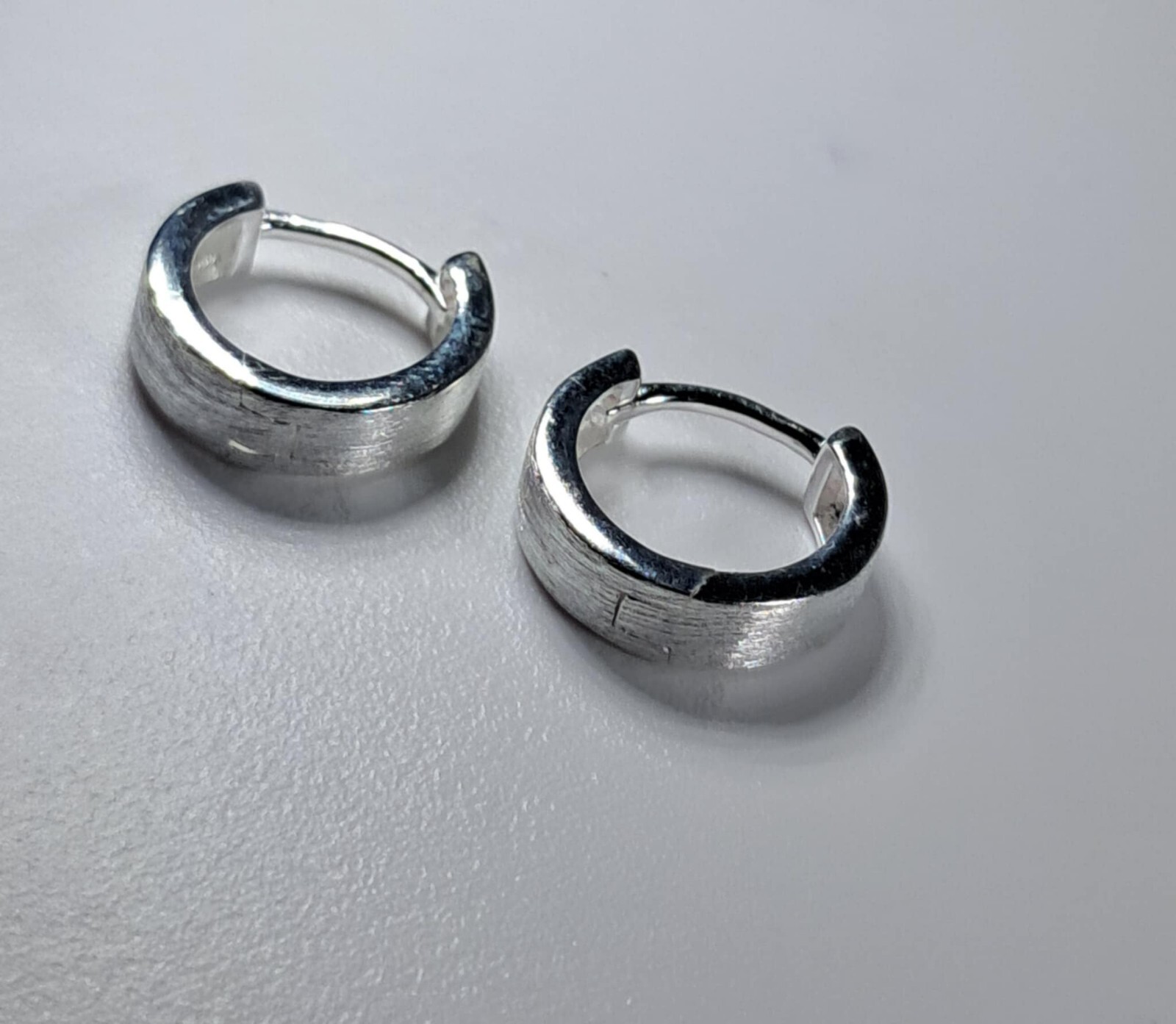 925 Solid Sterling Silver Hoop Earrings For Women [EAR114]