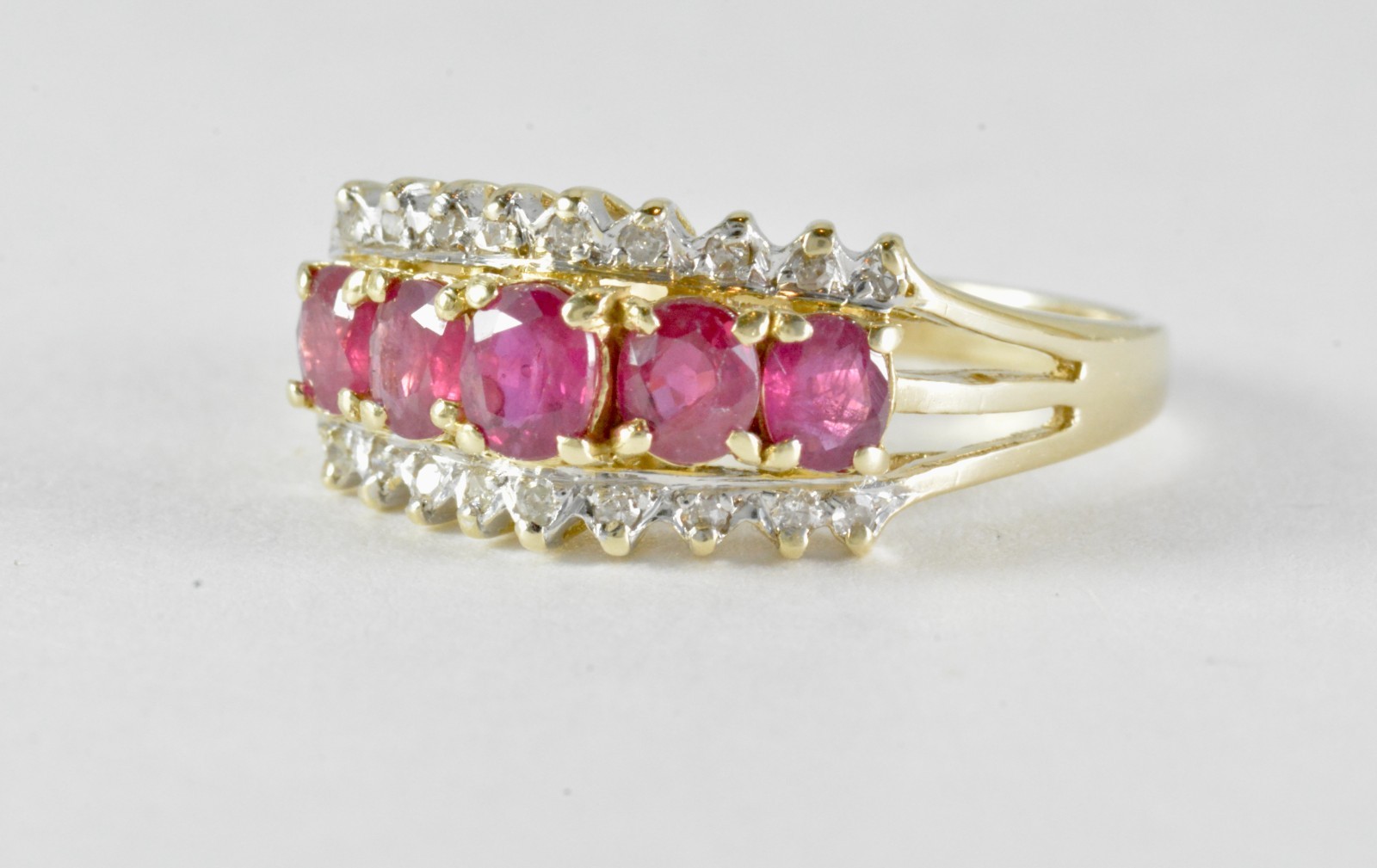 1.05 ctw Oval Cut Ruby with Diamond Cluster Ring 14k Yellow Gold