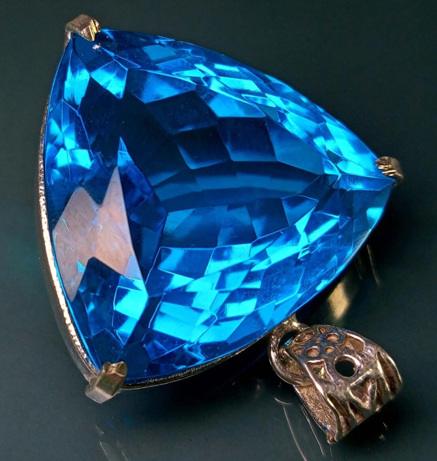 Blue Topaz Pendant Trillion Cut 120+ Ct Natural VVS Loose EGL Certified Gemstone