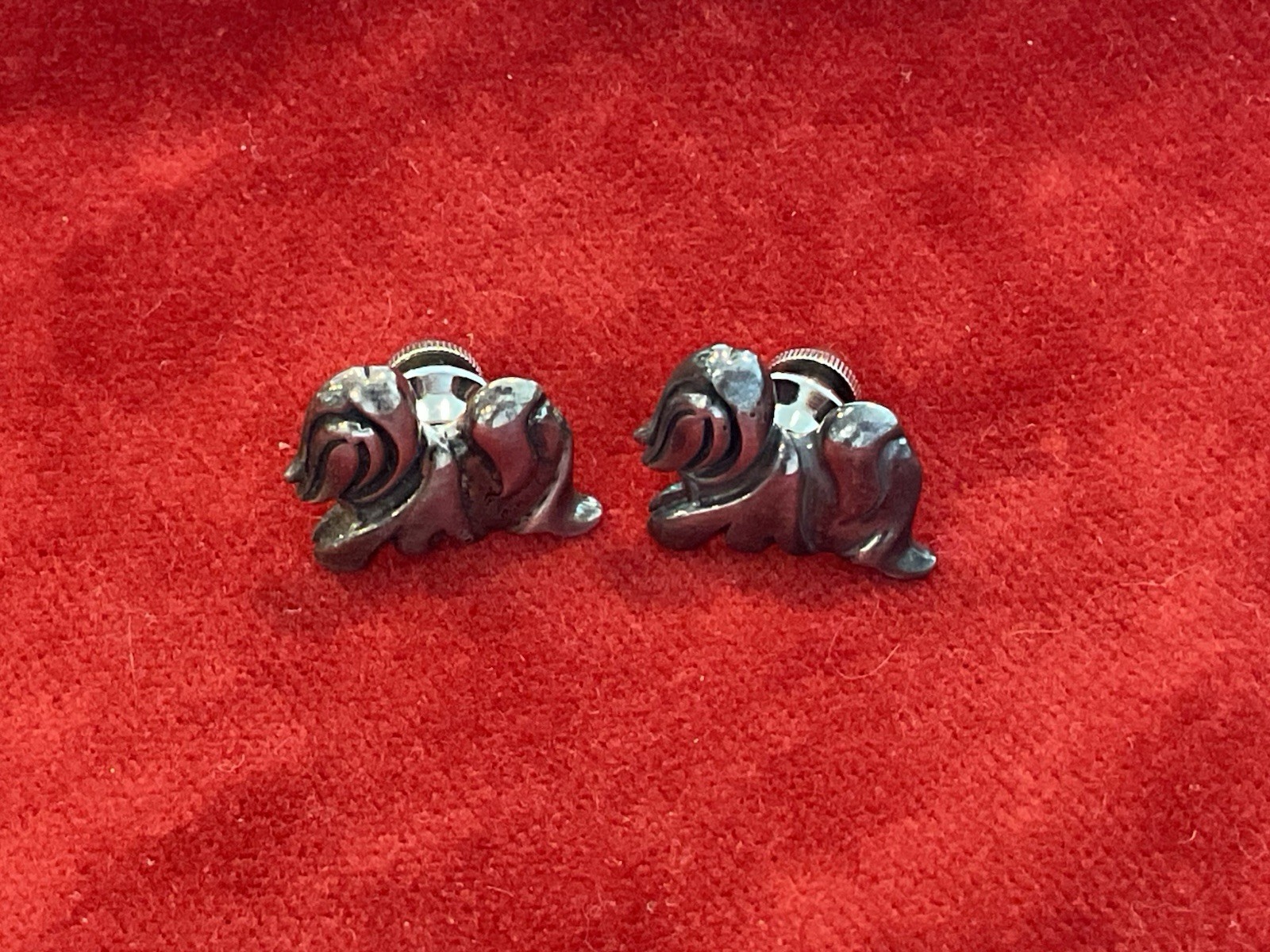 1-JOHN HARDY SIGNED 2006 STERLING SILVER 925 CHINESE ZODIAC YEAR OF THE DOG PIN