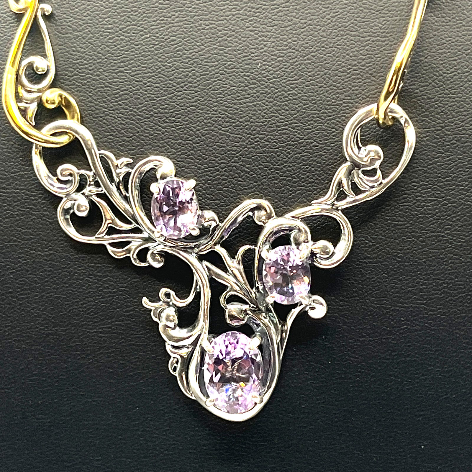 Carolyn Pollack Necklace Rose de France Amethyst Statement Scroll 19″ Sterling