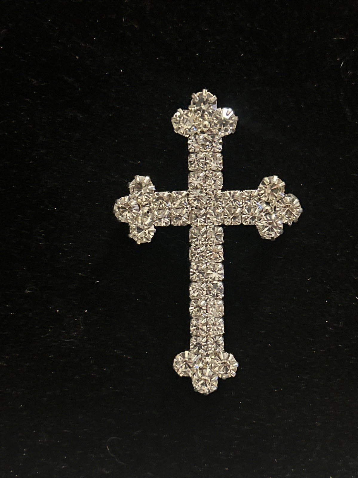 VTG Cross Rhinestone Lapel Pin Brooch Silver Tone Clear White Colorless 1.25”x2”