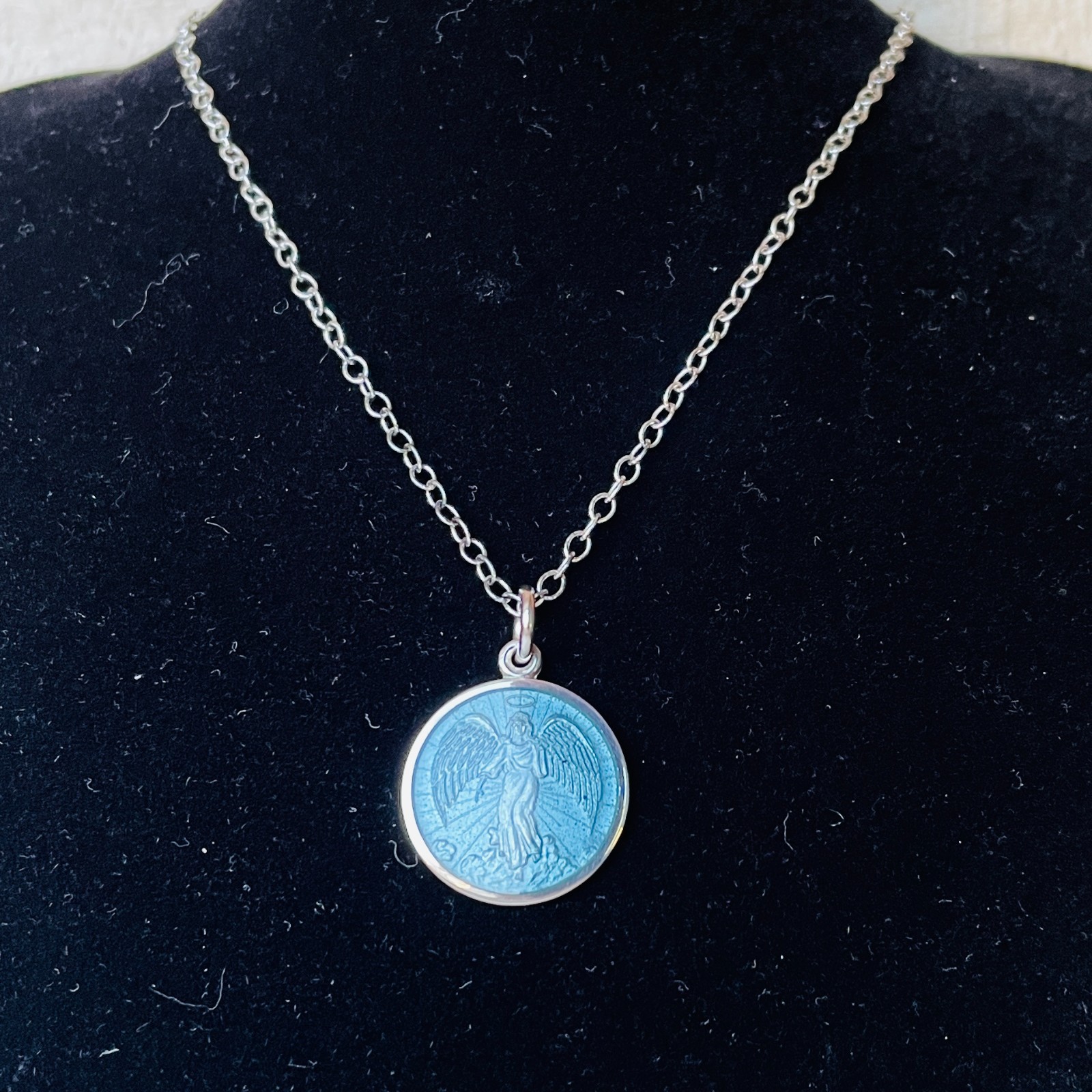 Colby Davis Guardian Angel Pendant Necklace, 925 Sterling Silver, 6.6 grams NEW!