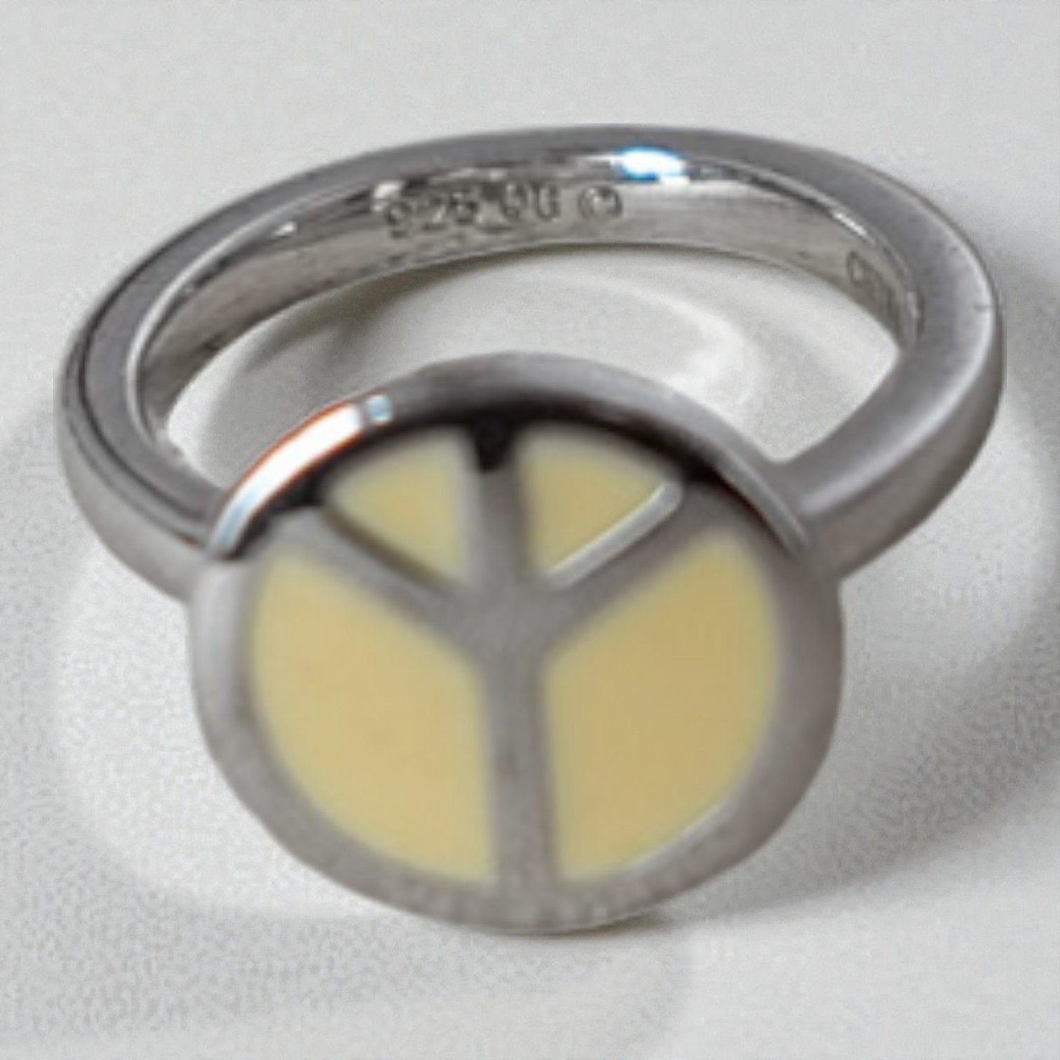 Sterling Silver 925 Peace Sign Stackable Ring Beige Enamel Bohemian Size 5 3.8g