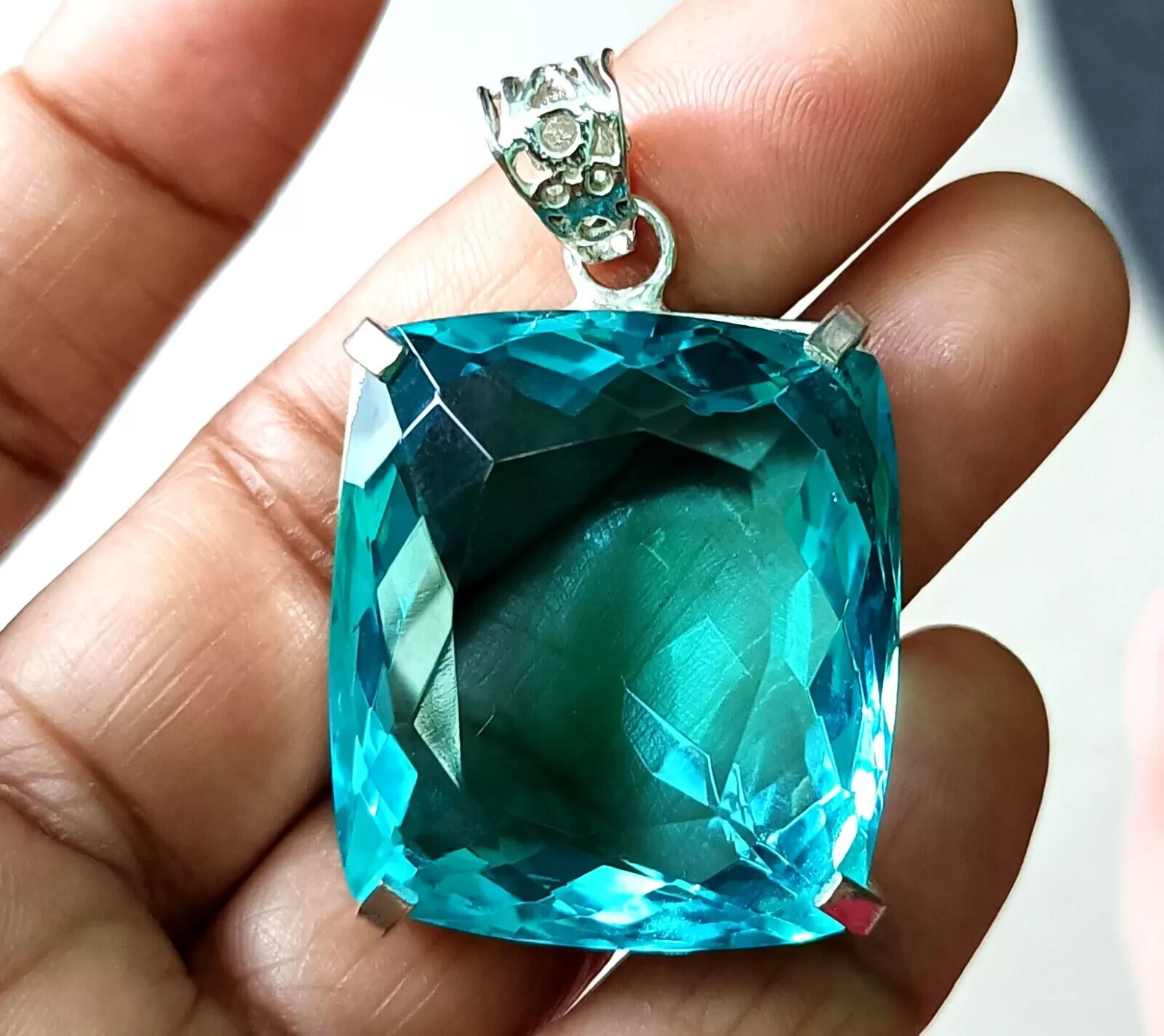 100 Ct+ Certified Natural Blue Topaz 925 Solid Silver Pendant Loose Gemstone A+