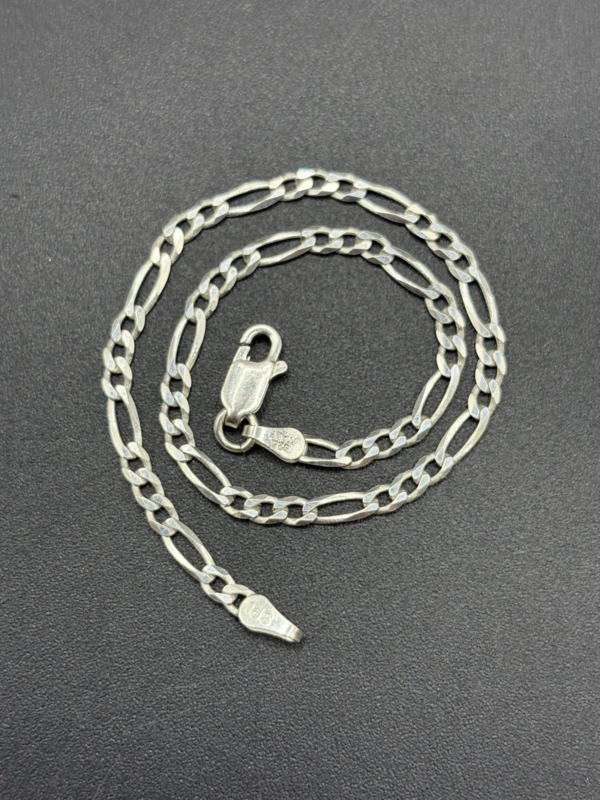 8″ Sterling Silver Fígaro Chain Gents Bracelet 2.25MM 2.4 Grams E29
