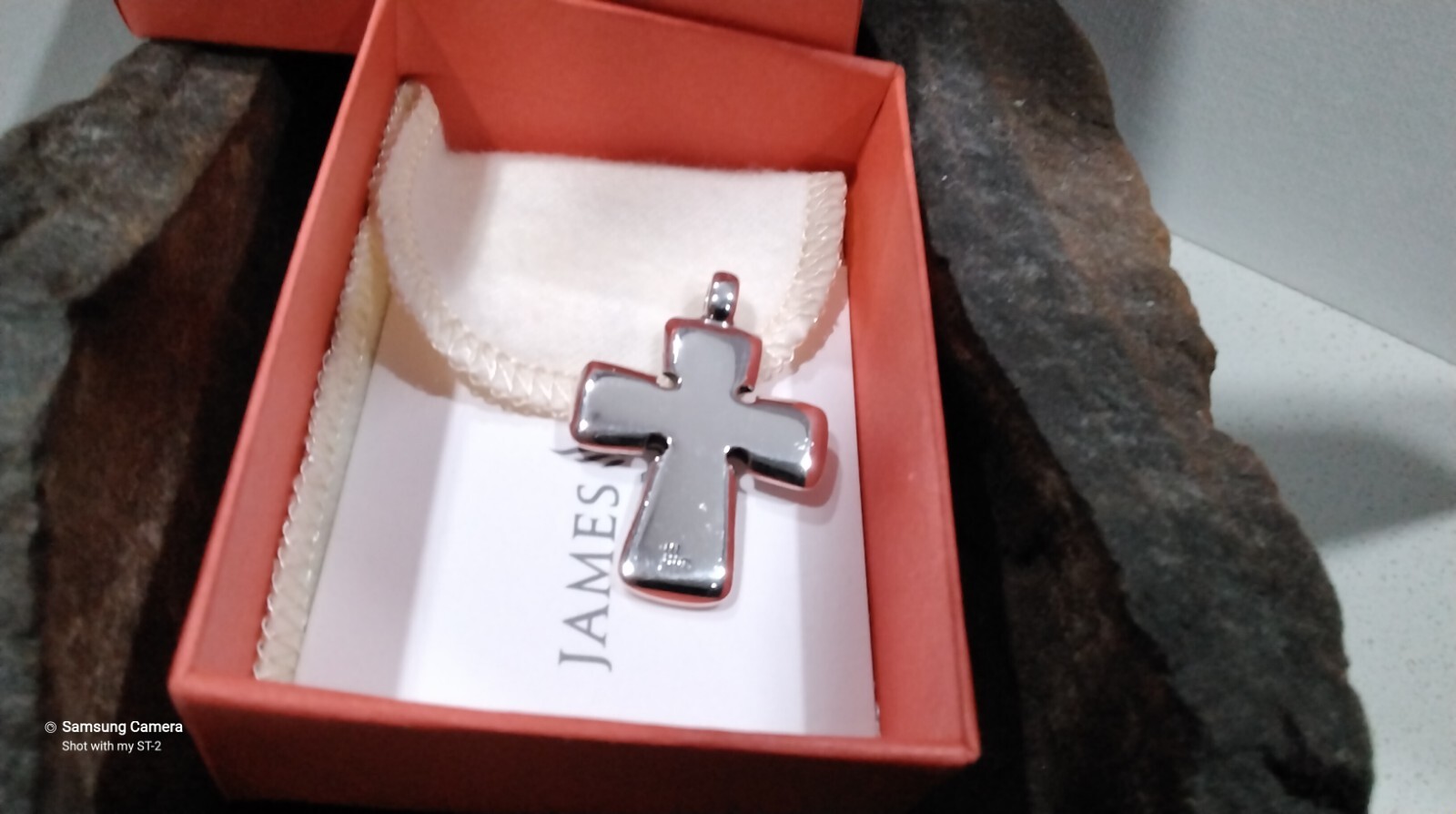 Retired James Avery Celtic Knot Cross Sterling Silver Pendant Fixed Bail JA Box