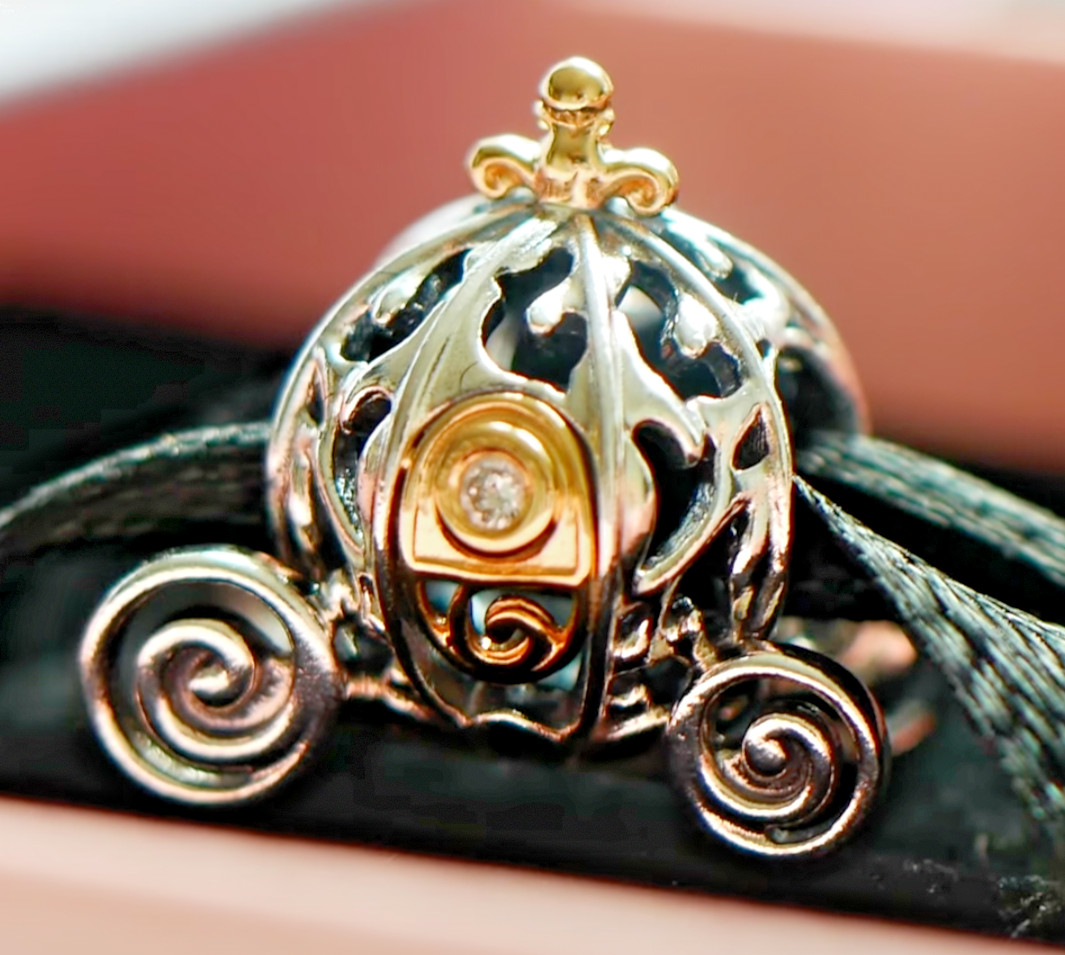 Pandora 14k Yellow Gold Disney 100th Cinderella’s Enchanted Carriage 792553C01