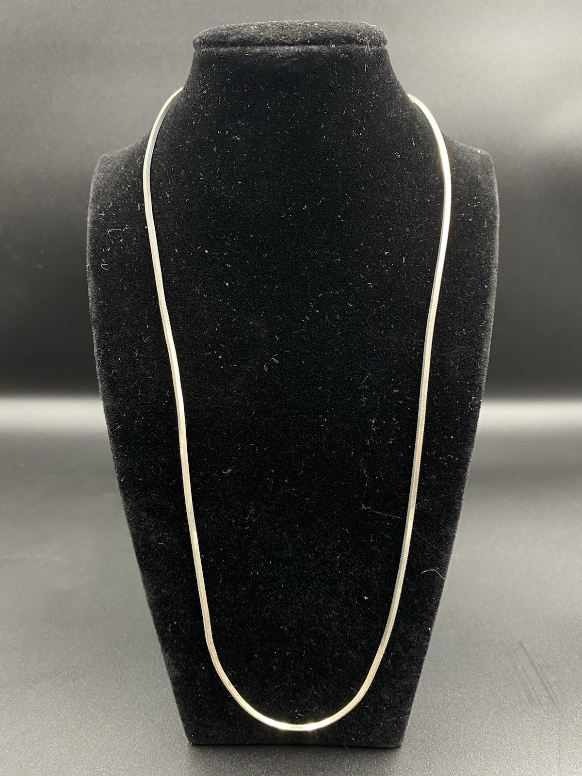 Solid 925 Sterling Sliver Herringbone Square Chain Necklace 2mm 20″ 12.61g