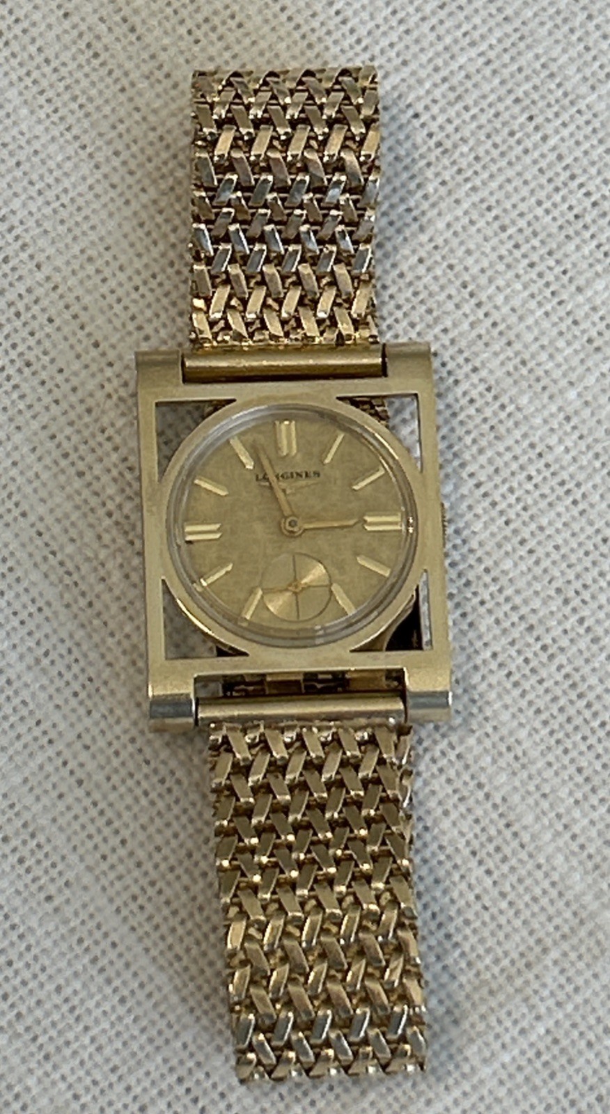 Longines Watch 25mm 14k SOLID Gold 1950s Sharp Case with 14k Gold Bracelet ￼